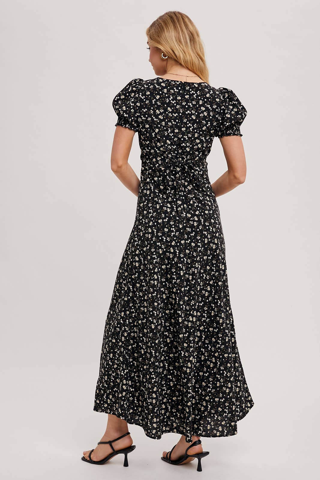 BOHO FLORAL PRINT V-NECK MAXI DRESS: Black / D02087