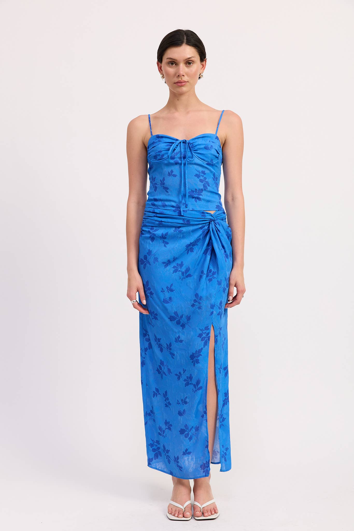 FLORAL CORSET STYLE TOP WITH SPAGHETTI STRAPS: BLUE FLORAL / IPG2814T