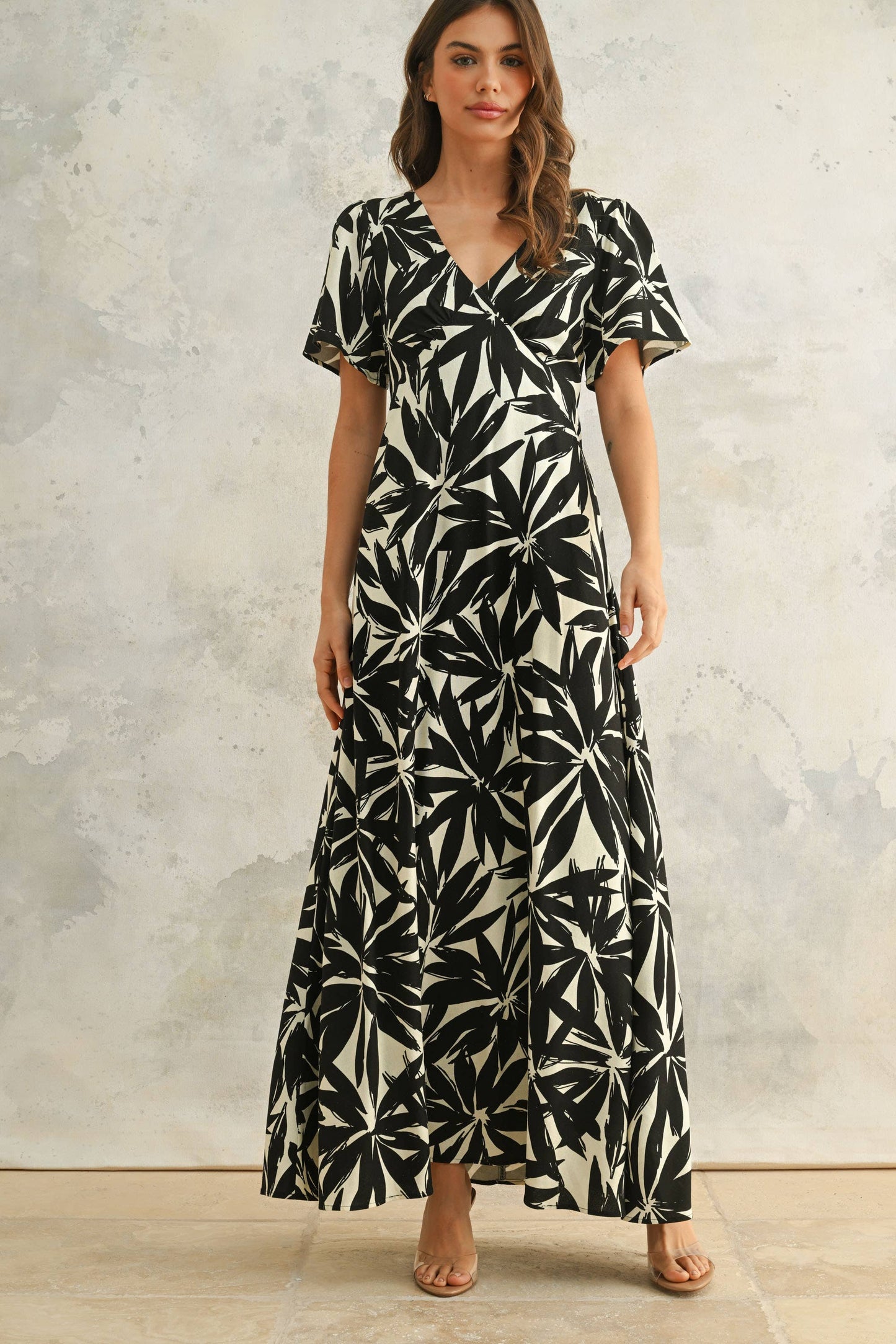 D4902 TROPICAL LEAF PRINTED DRESS: Black