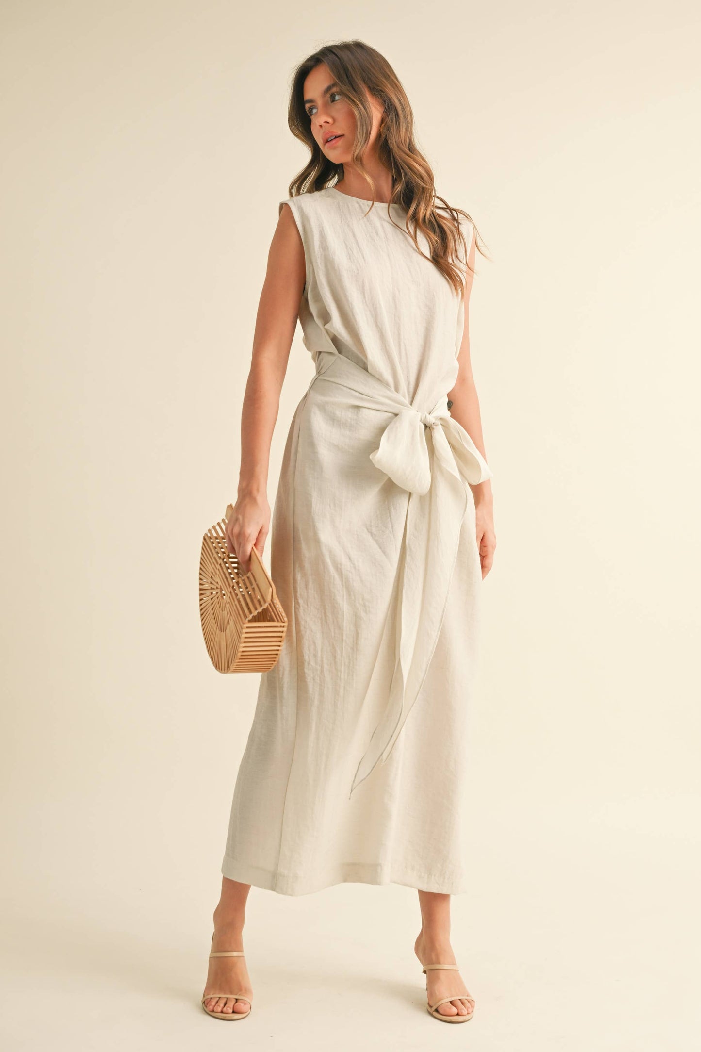ID8855 MIDI DRESS WITH TIED FRONT DETAIL: NATURAL