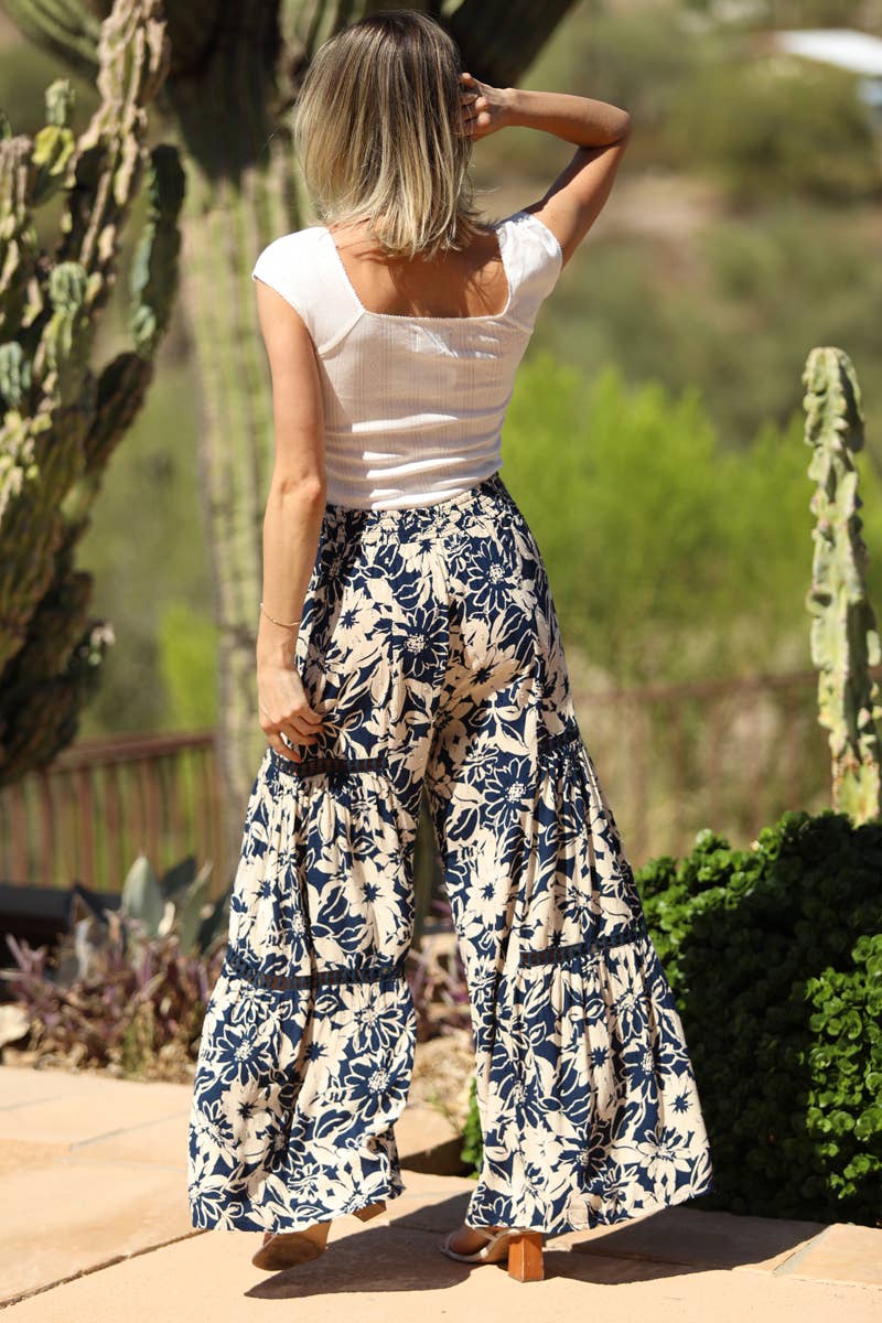 25R84-FR34 WIDE FLARE LEG LACE TRIM PRINTED PANTS