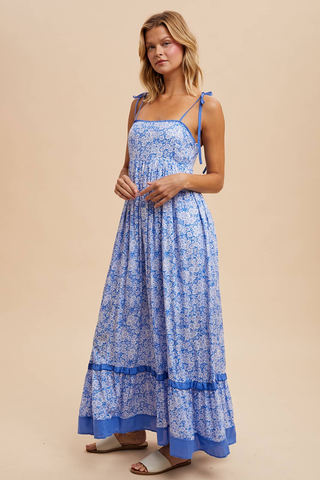 FLORAL CONTRAST MAXI DRESS: SANTORINI / ILD5714