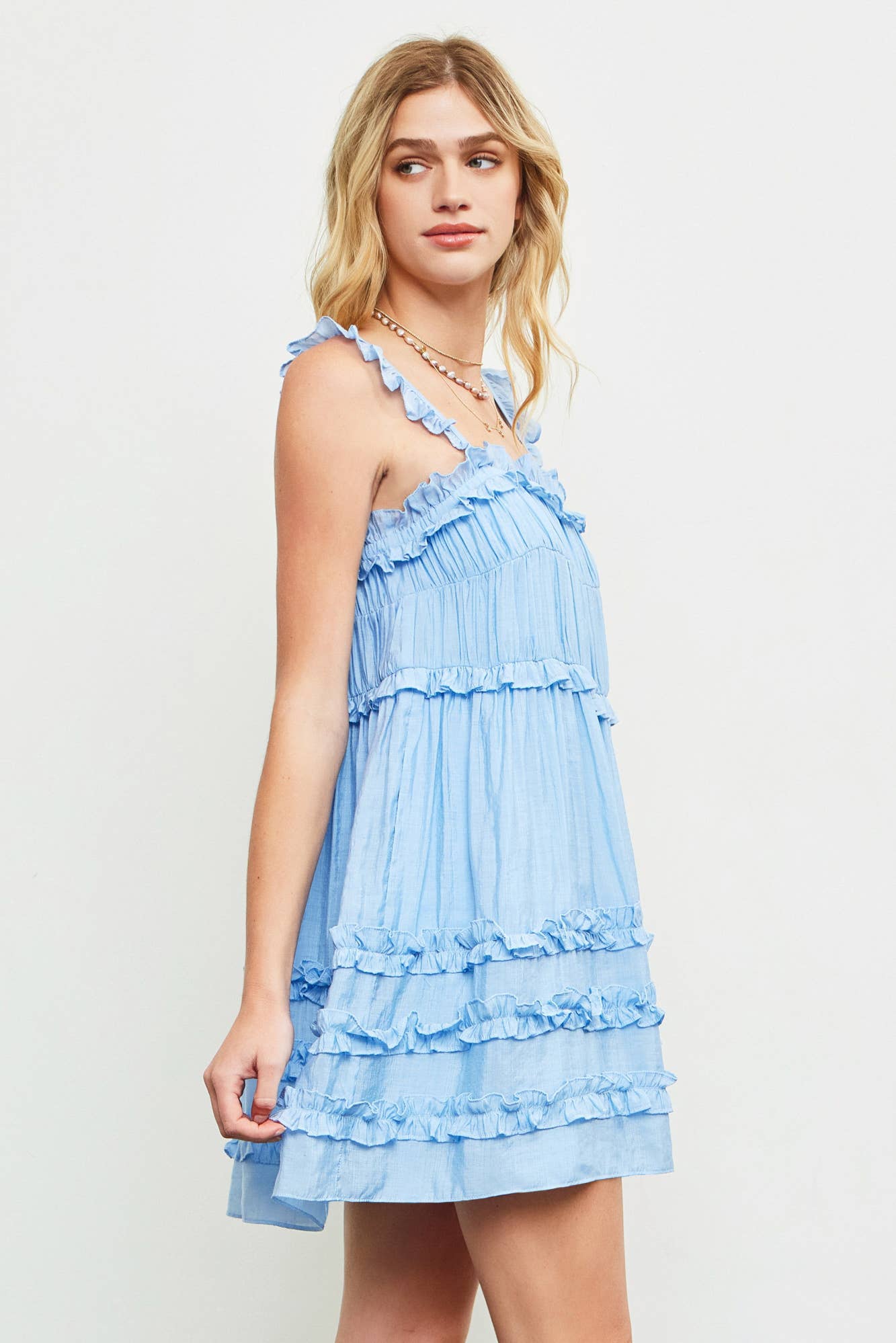 TIERED RUFFLE DRESS: S23645 / SNOW WHITE