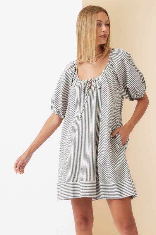 Striped Puff Sleeve Dress: Navy / IM7971