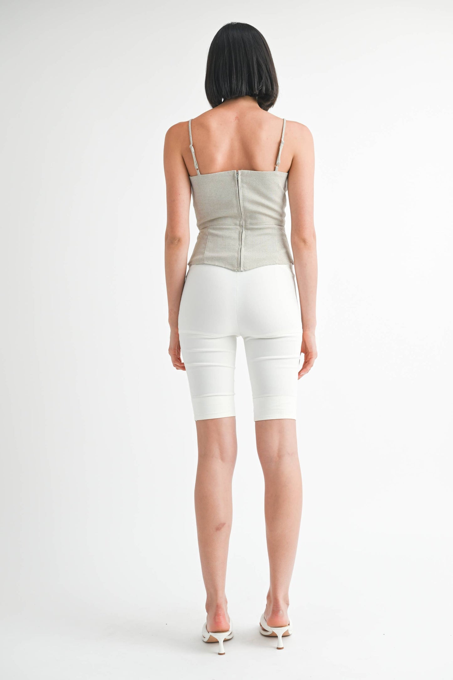 SPAGHETTI STRAP TOP WITH FRONT LACE: BROWN PLAID / IPG2535T