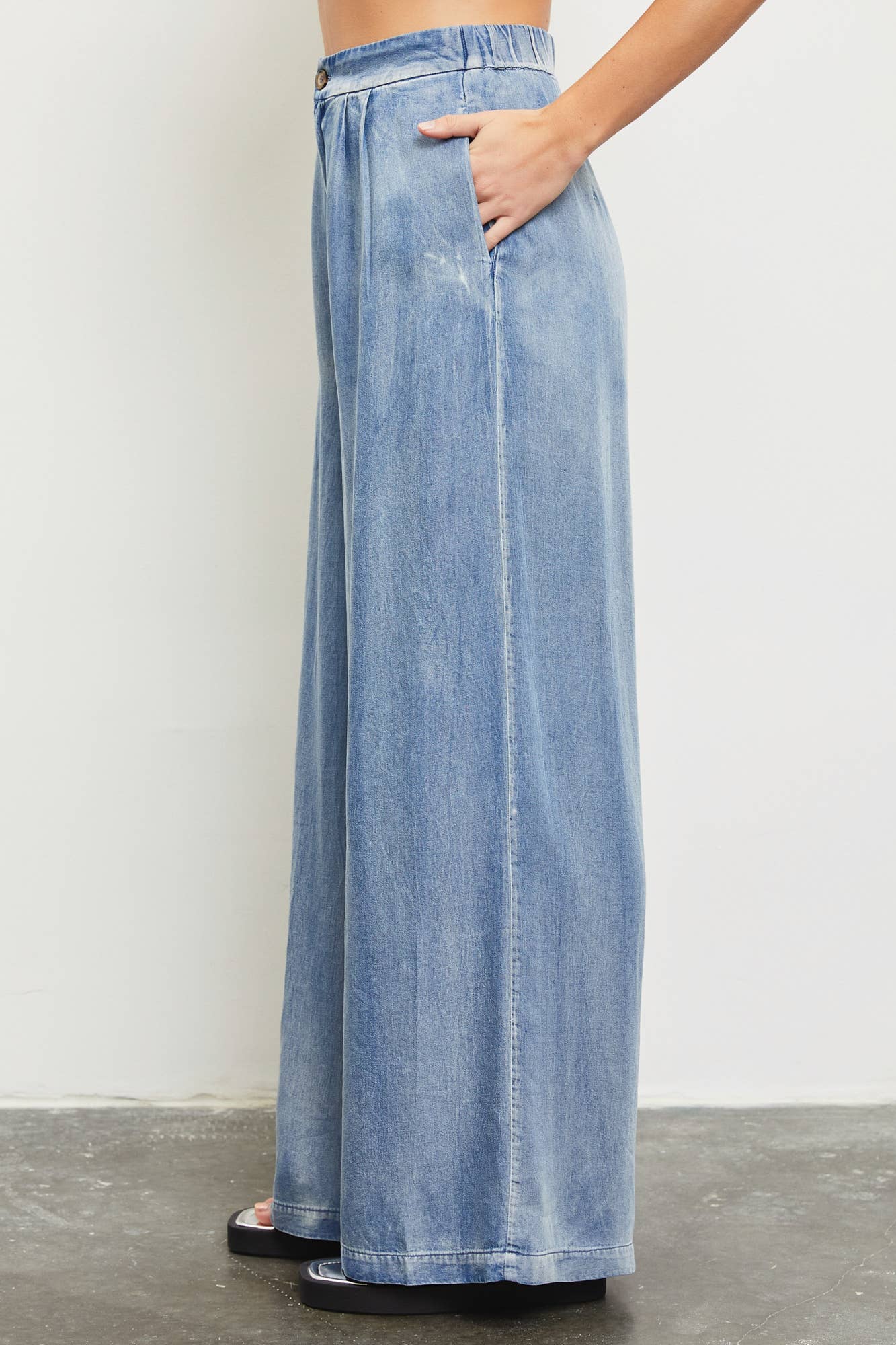 DENIM WIDE LEG PANTS: DENIM / S20981