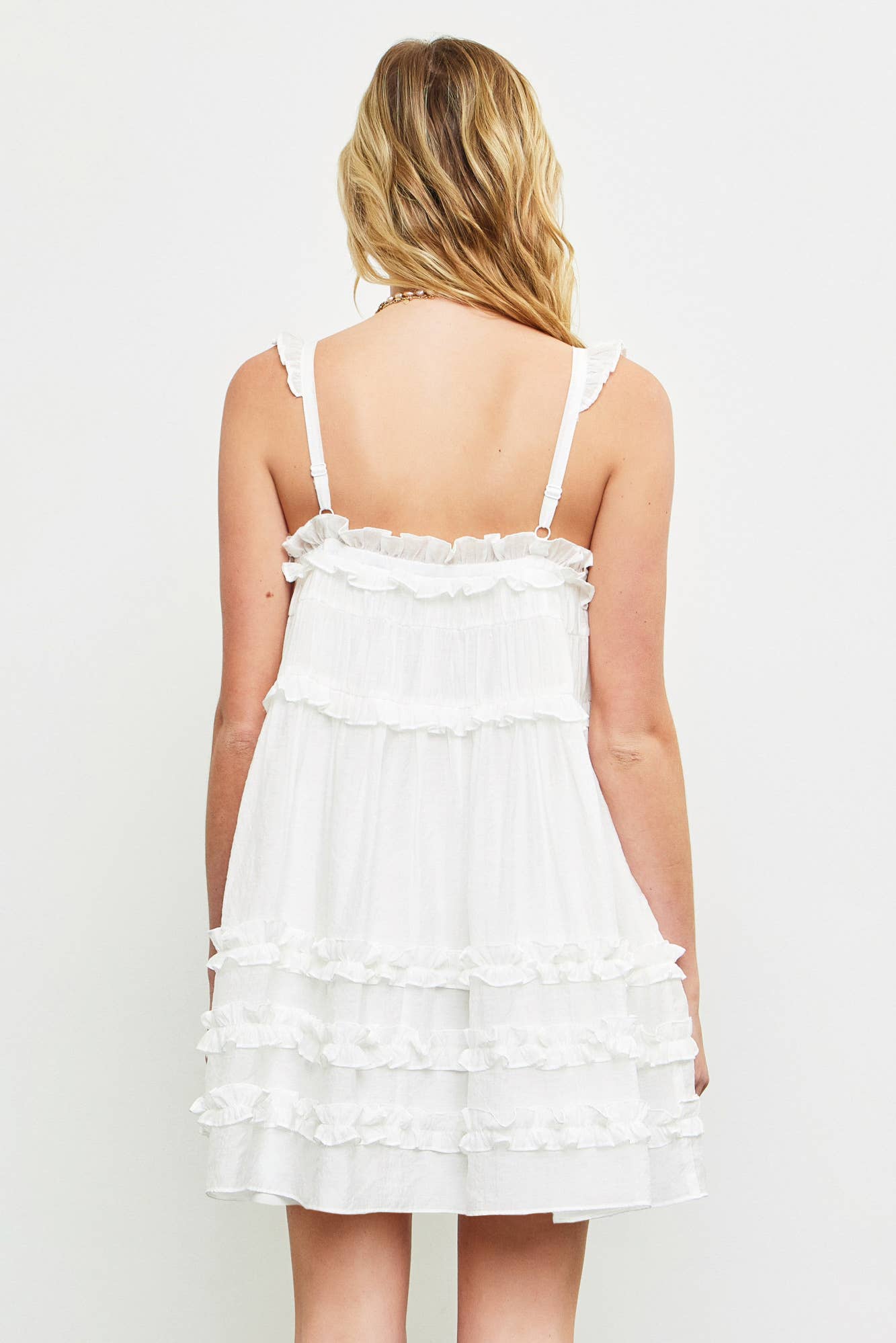TIERED RUFFLE DRESS: S23645 / SNOW WHITE