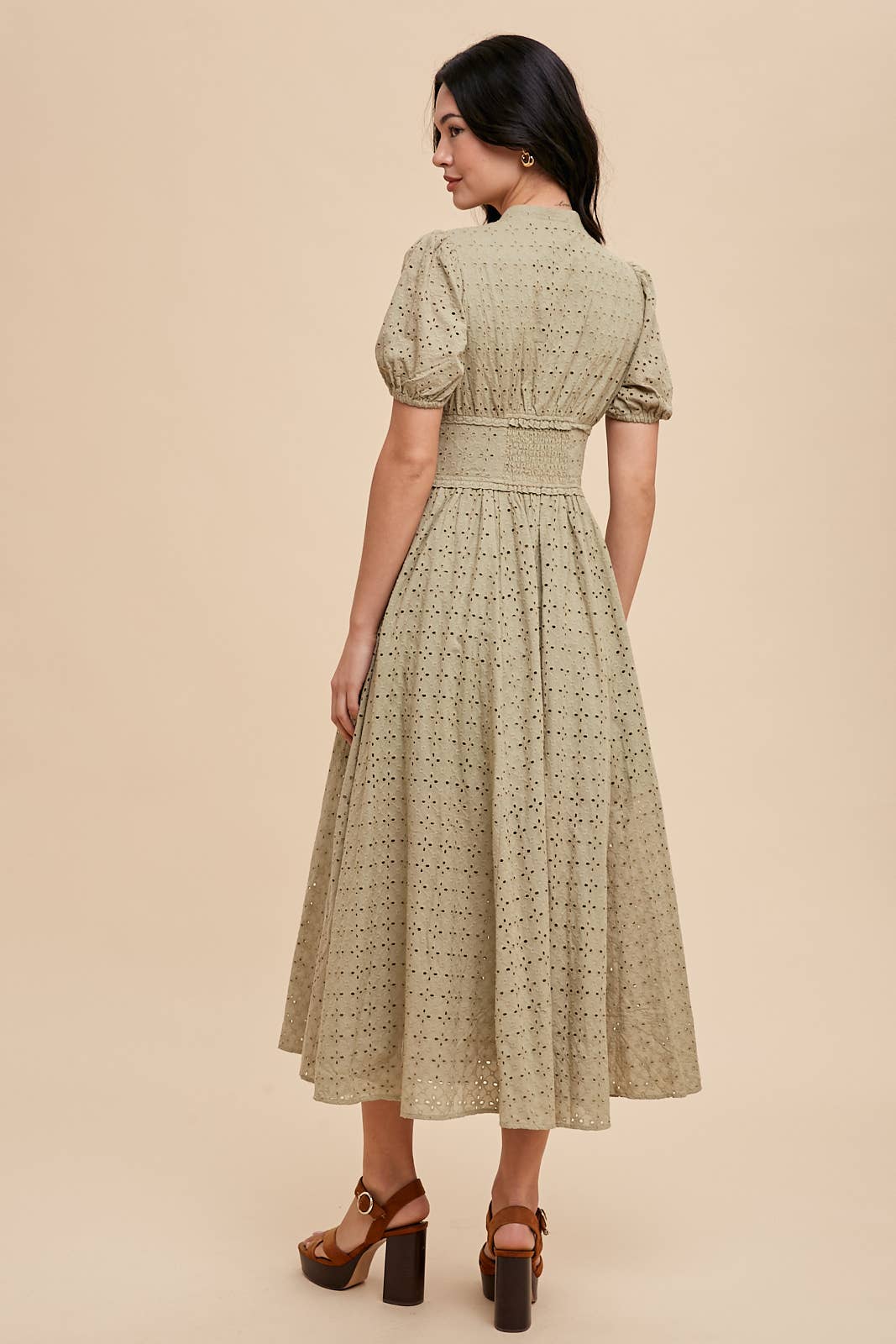 COTTON EYELET BUTTON DOWN DRESS: LEMON WATER / ILD5399