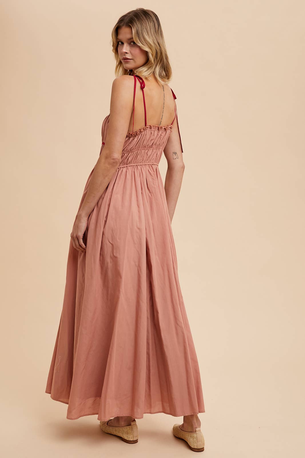 COTTON BLEND CONTRAST TRIM MAXI DRESS: BUTTERCREAM / ILD5742