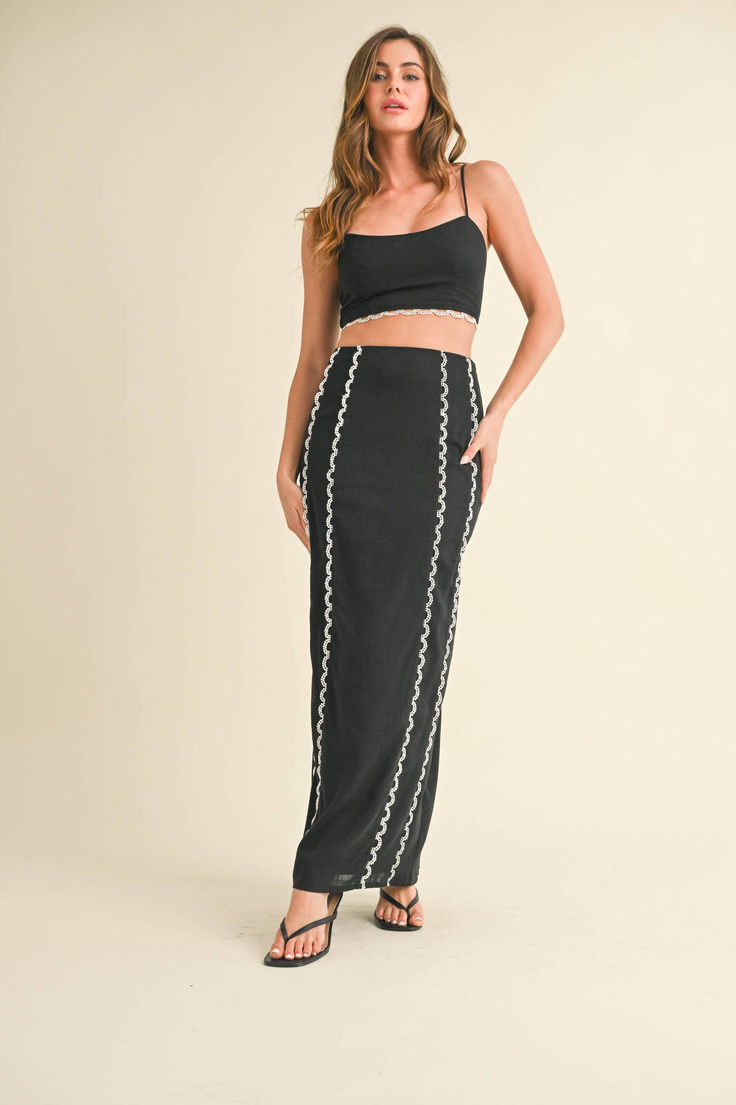 IST5584 skirt onlyyy mocha
