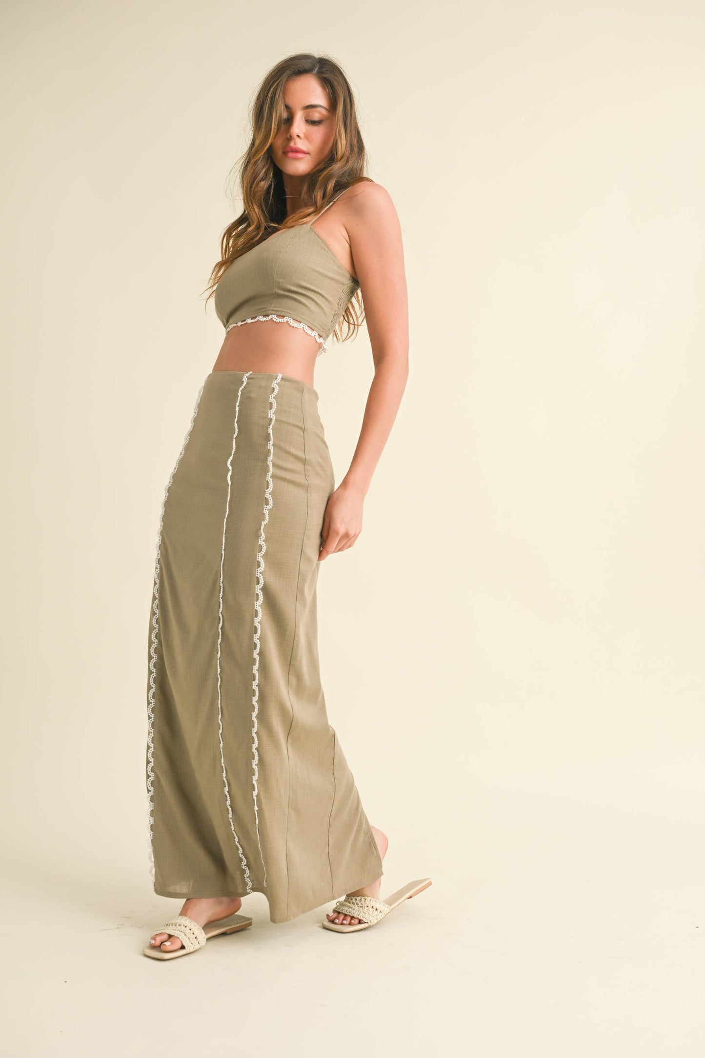 IST5584 skirt onlyyy mocha