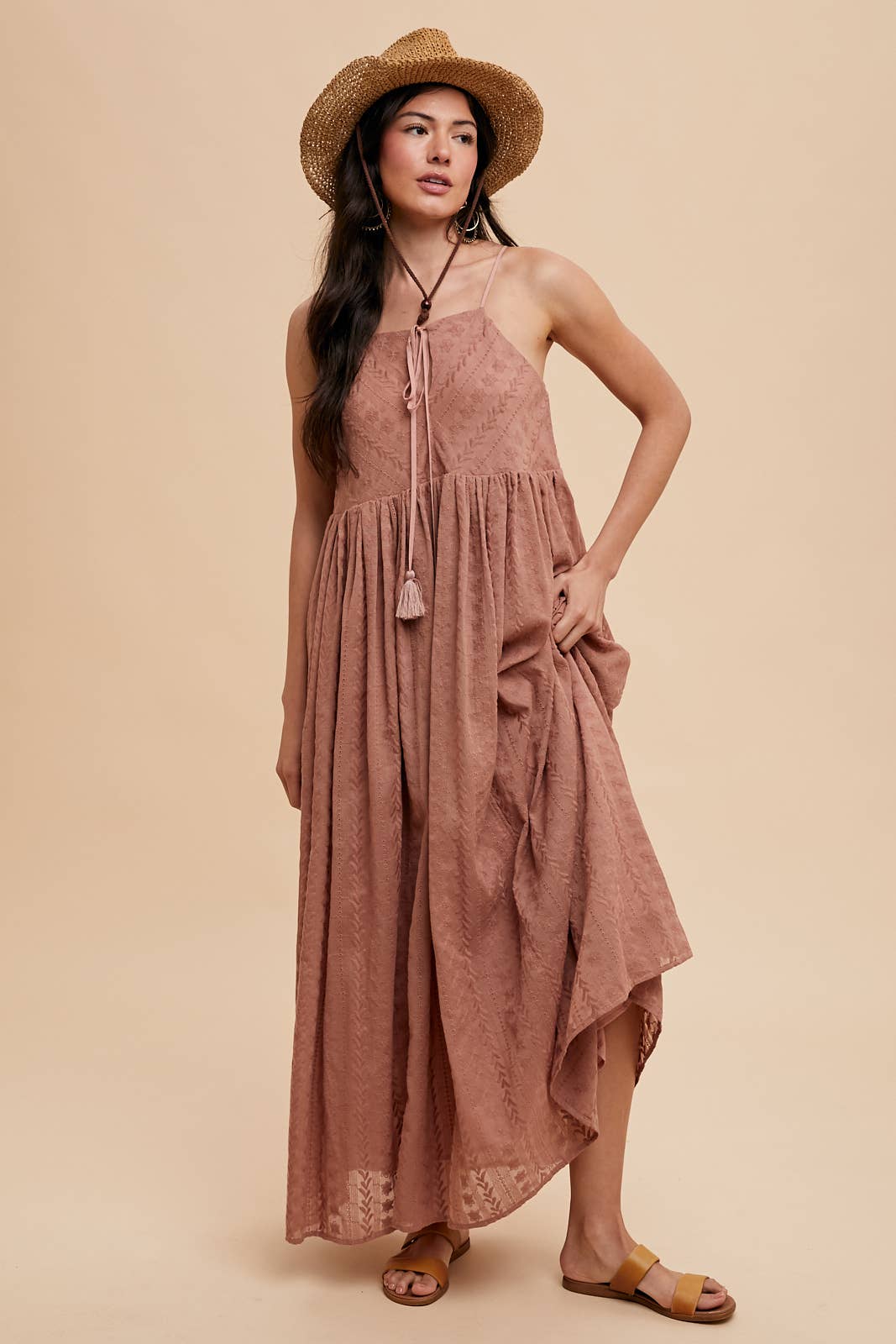 ILD5708 ALL OVER EMBROIDERED MAXI STRAP DRESS: Off-White