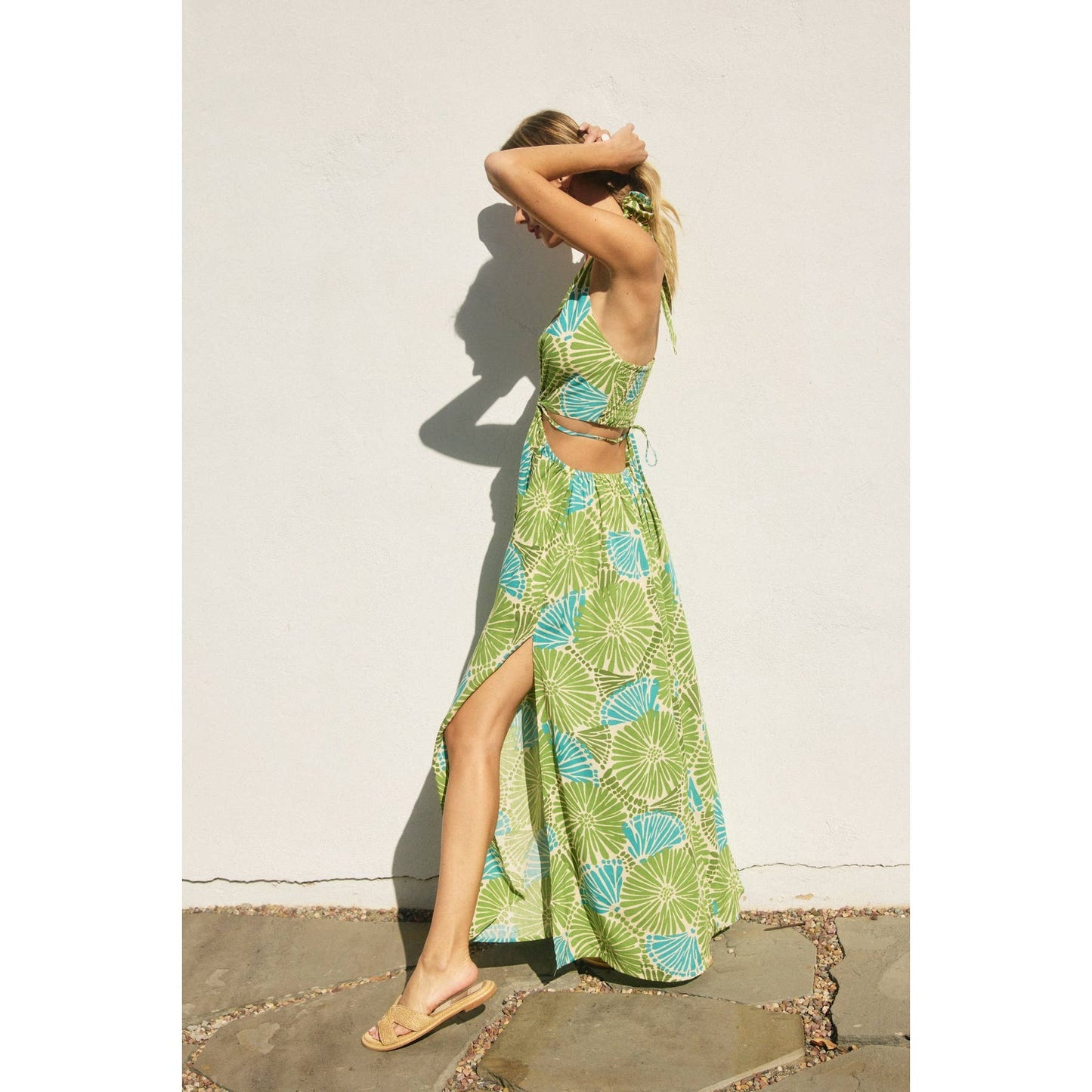 Feels Like Summer Halter Neck O Ring Cutout Maxi Dress: OASIS GREEN / FD12492-P1736_1