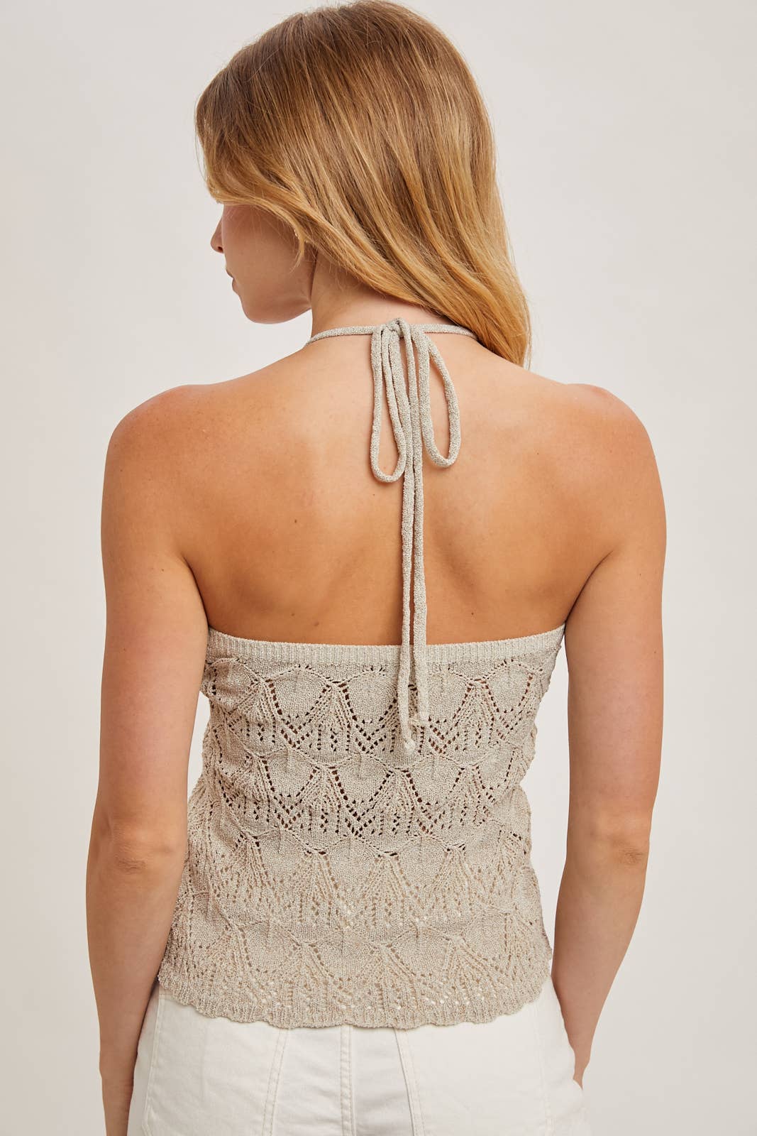 KNOTTED POINTELLE KNIT HALTER TOP SWEATER: Black / T02269