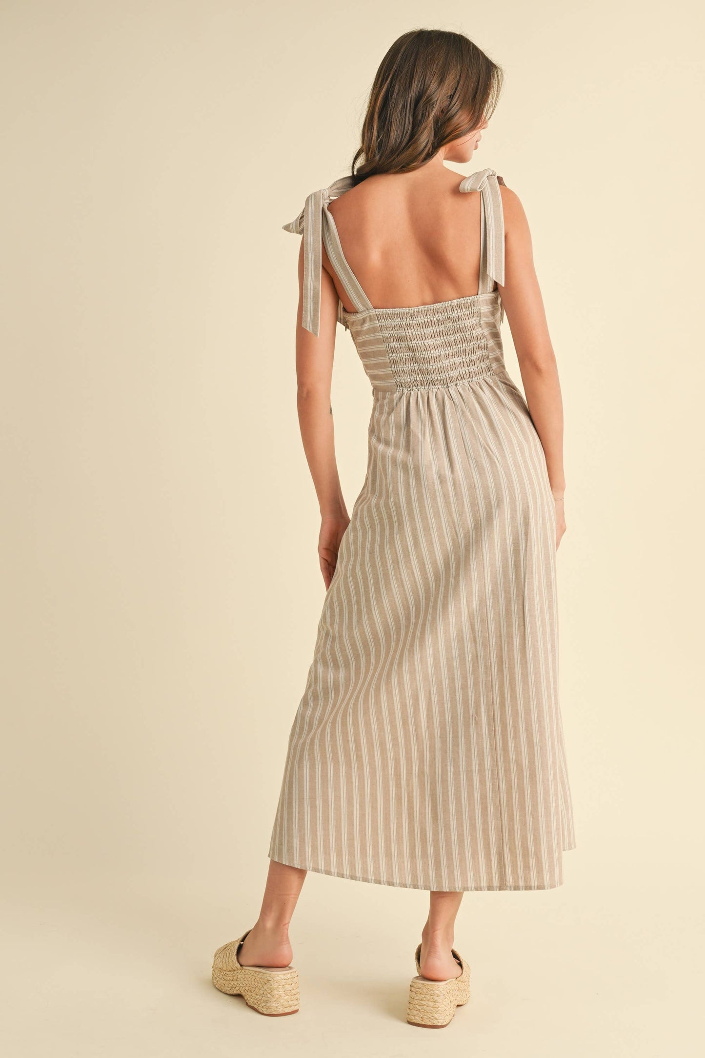 ID8900 : Beige / klesis