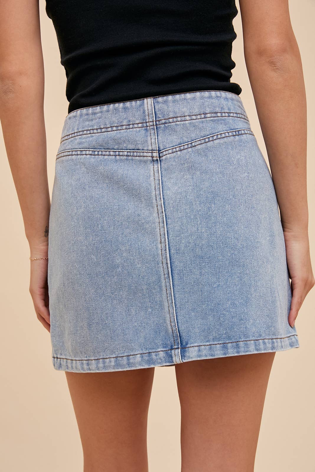 DENIM CARGO MINI SKIRT