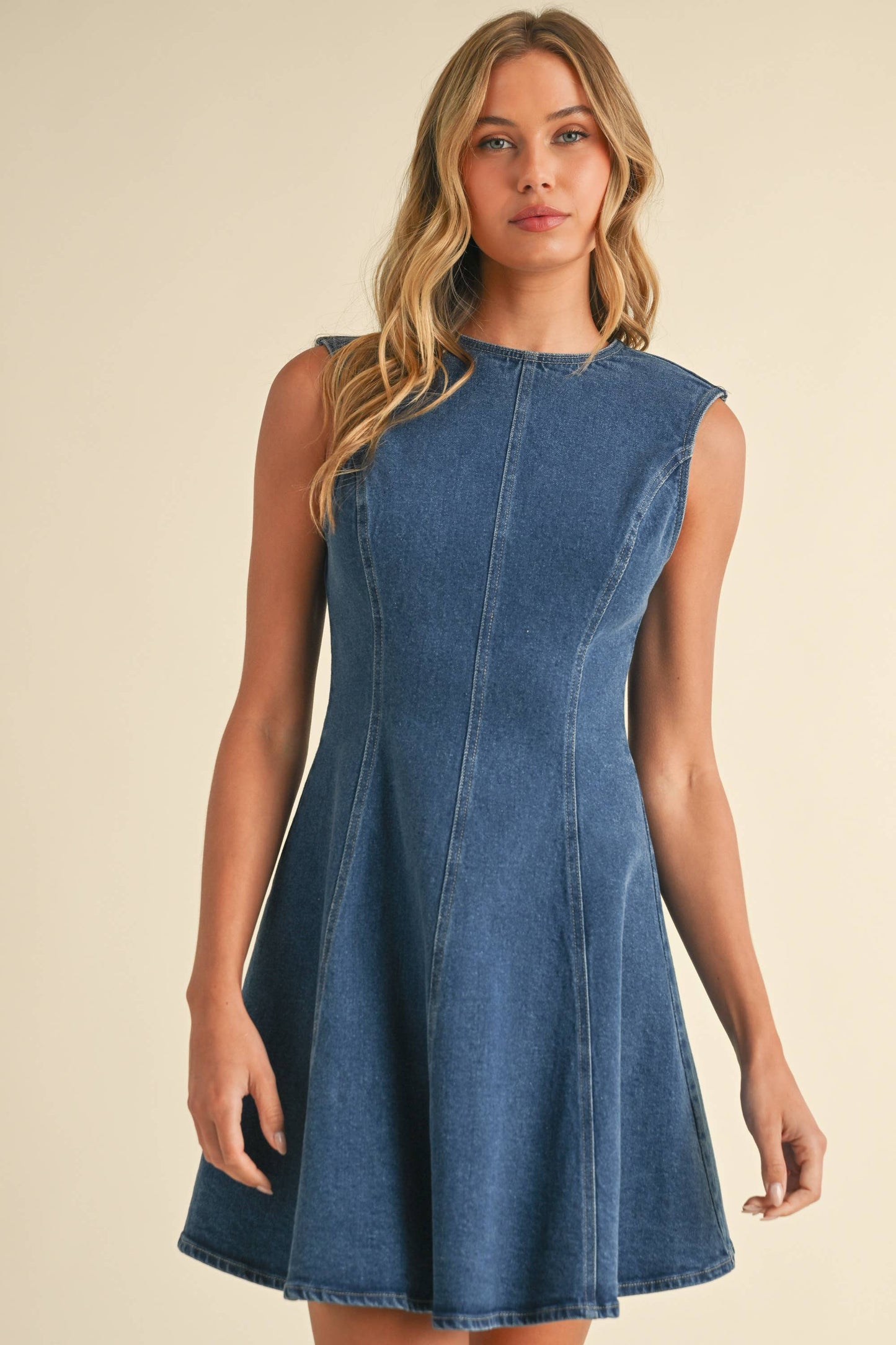 ID8921 : DENIM klesis