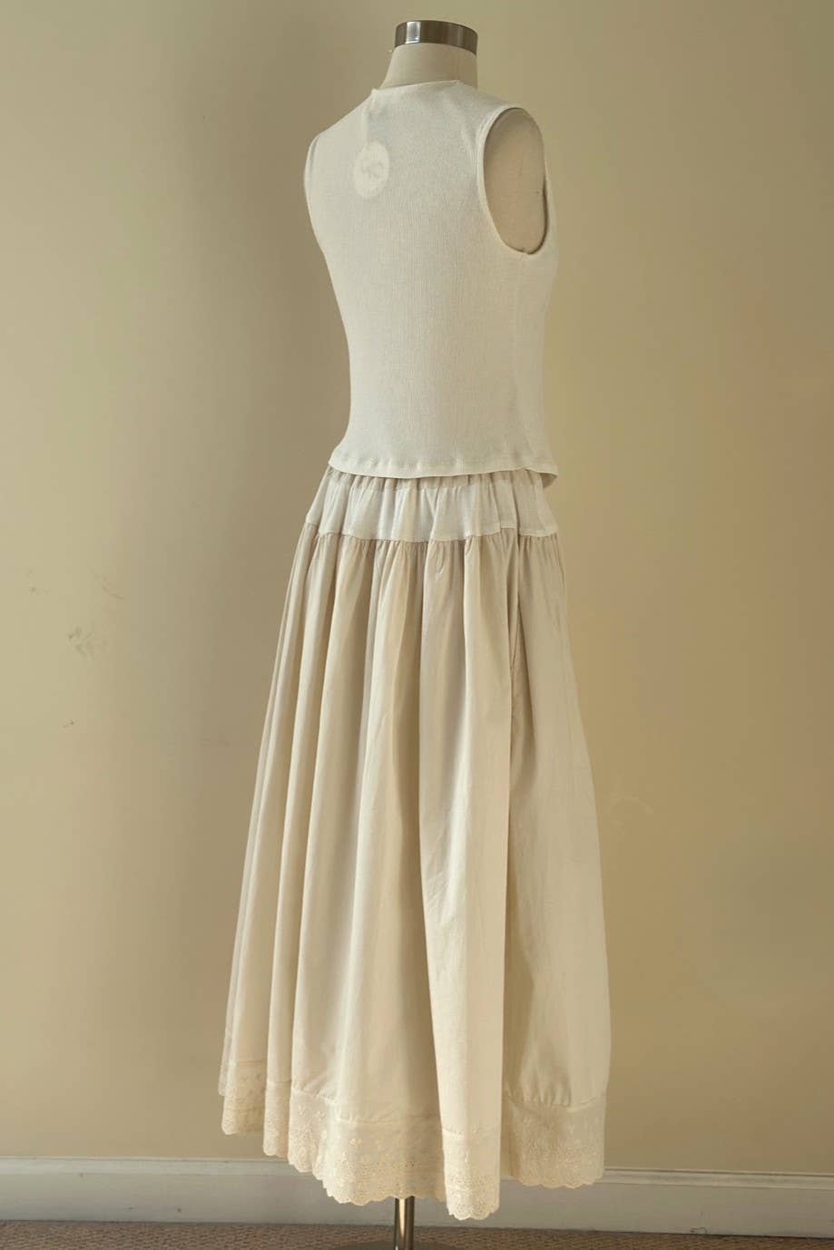 Skirt onlyyy : BLACK / MTS2523
