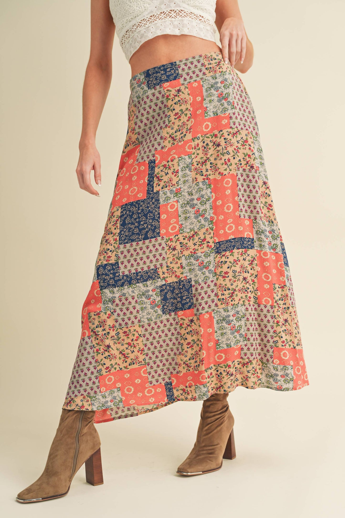 773DN-C6 Bradyn Patchwork Print Skirt / Mint/Pink