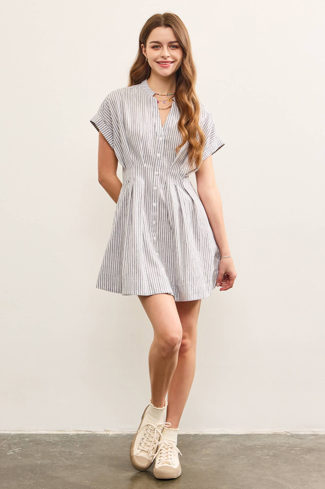 STAND UP COLLAR PLEATED WAIST FLARE DRESS: DENIM / S24577