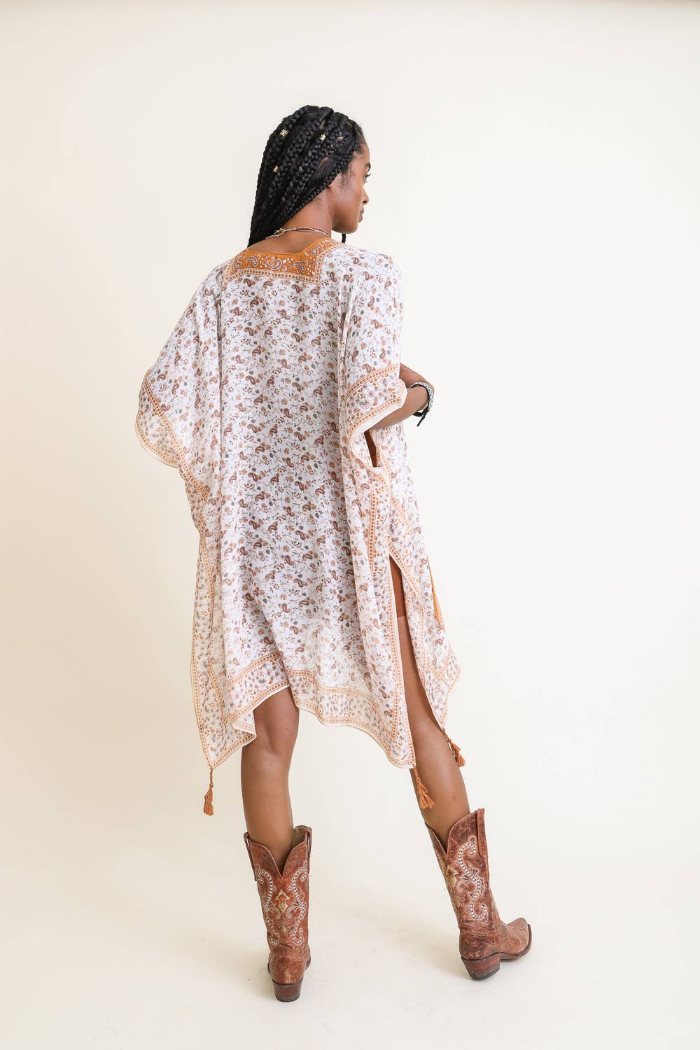 YSK-4101 Floral Paisley Kimono: Camel