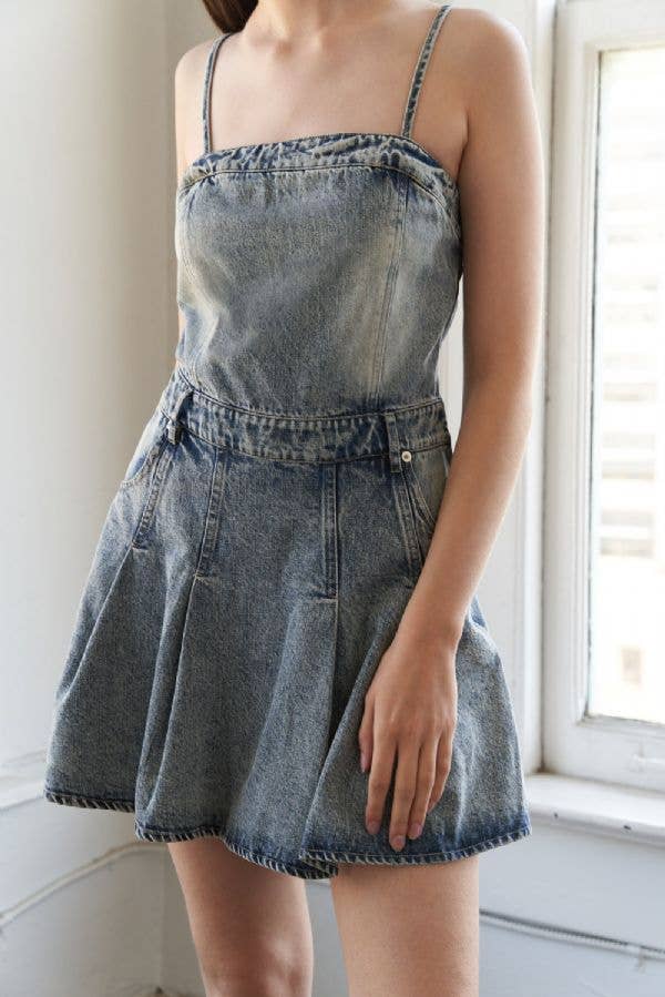 An acid washed denim romper - FP1134: INDIGO
