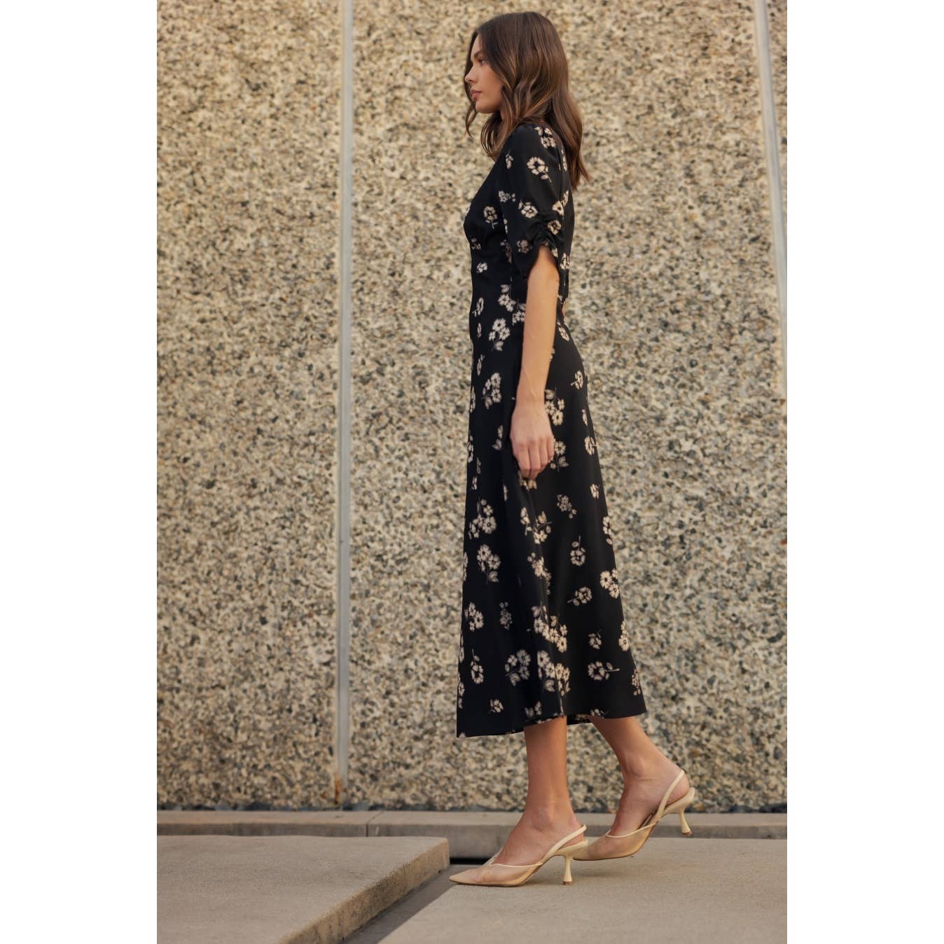 FLOWER PRINT V NECK MIDI DRESS: Black / FD68112_1