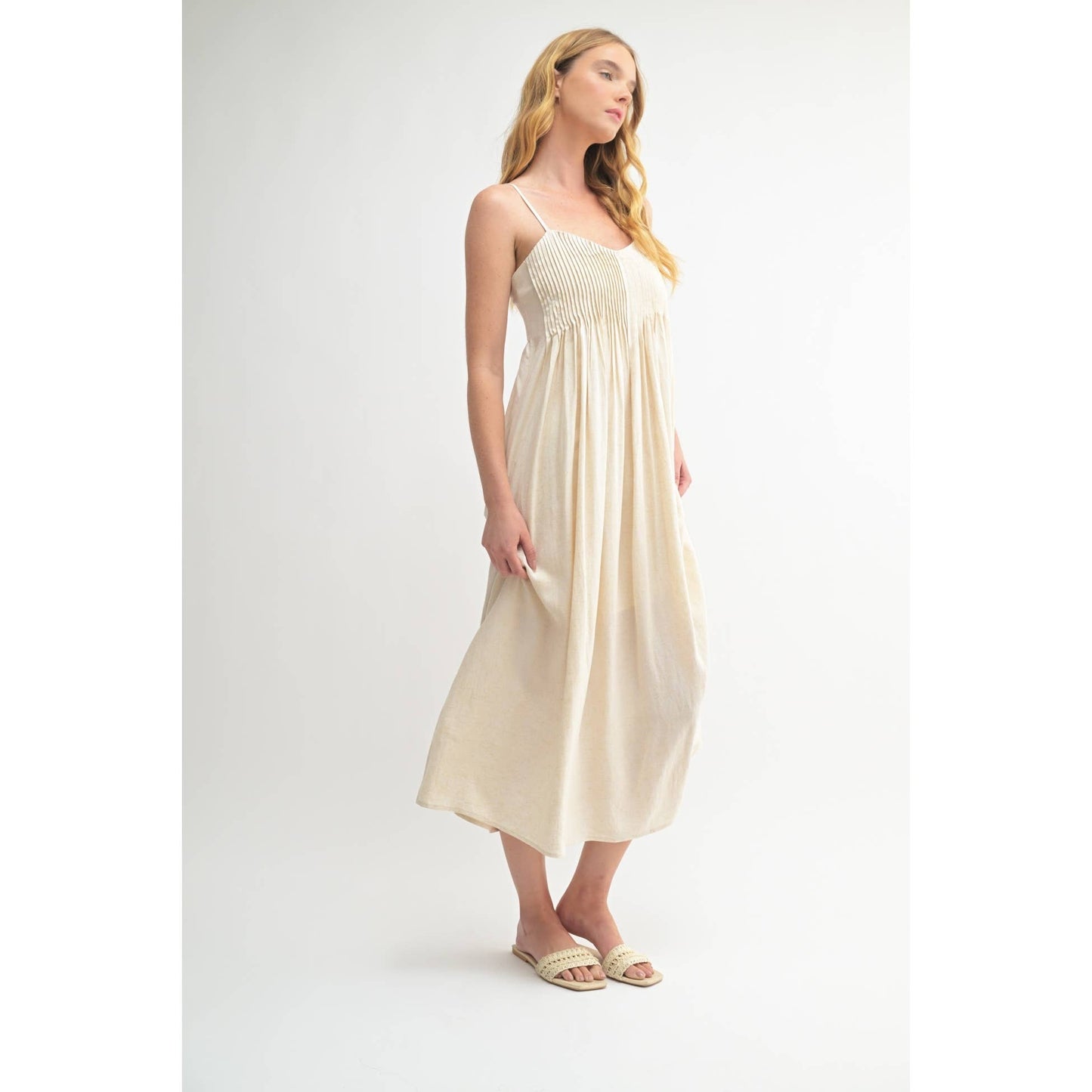 LINEN BLEND PINTUCK DRESS: Natural / FD68516_3