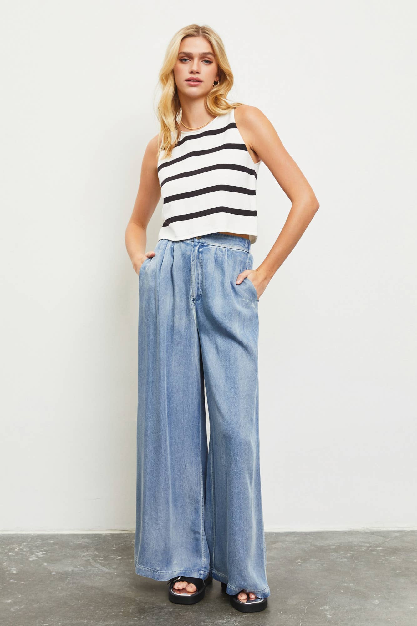 DENIM WIDE LEG PANTS: DENIM / S20981