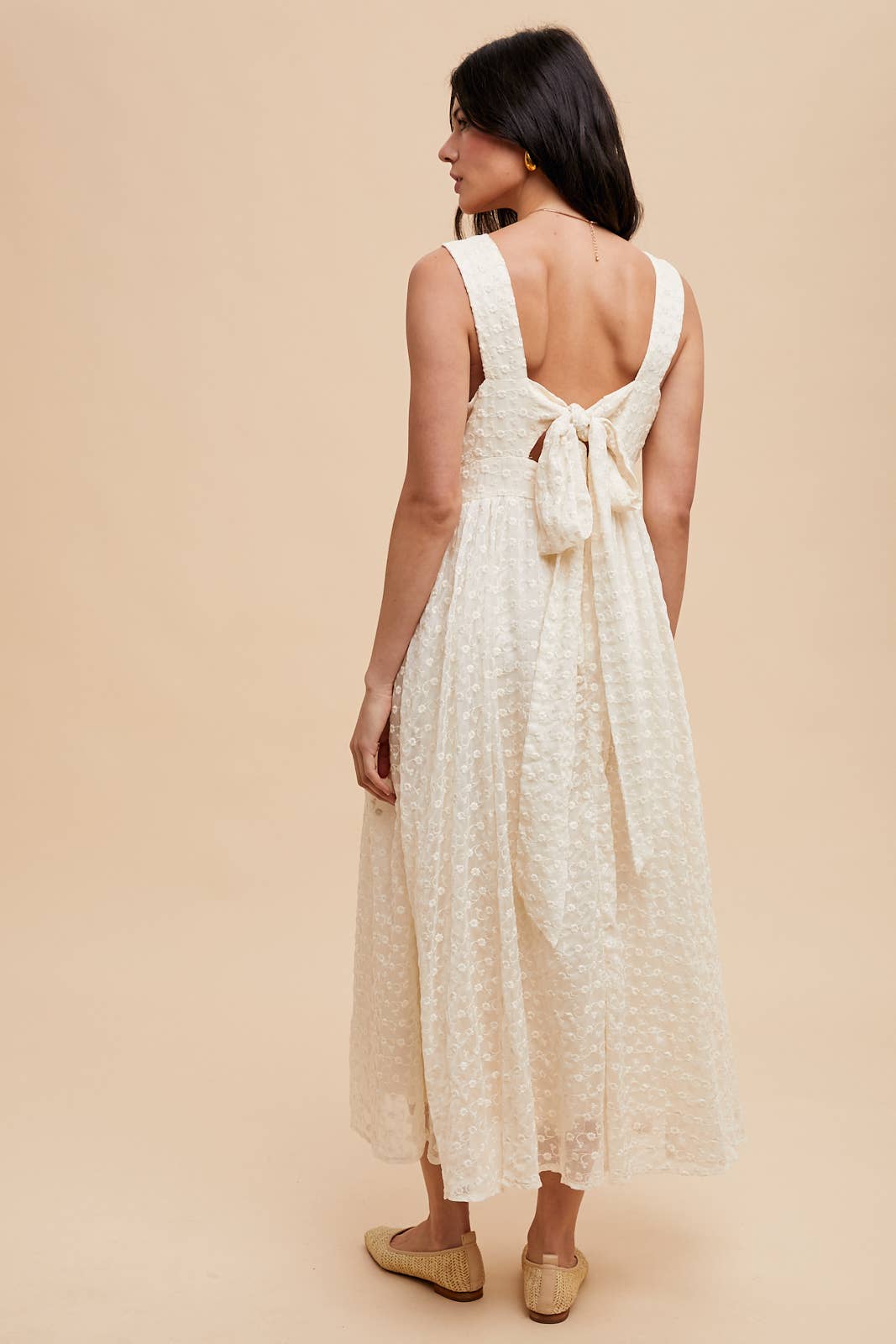 Ild5400 FLORAL EMBROIDERED MAXI DRESS: VINTAGE CREME