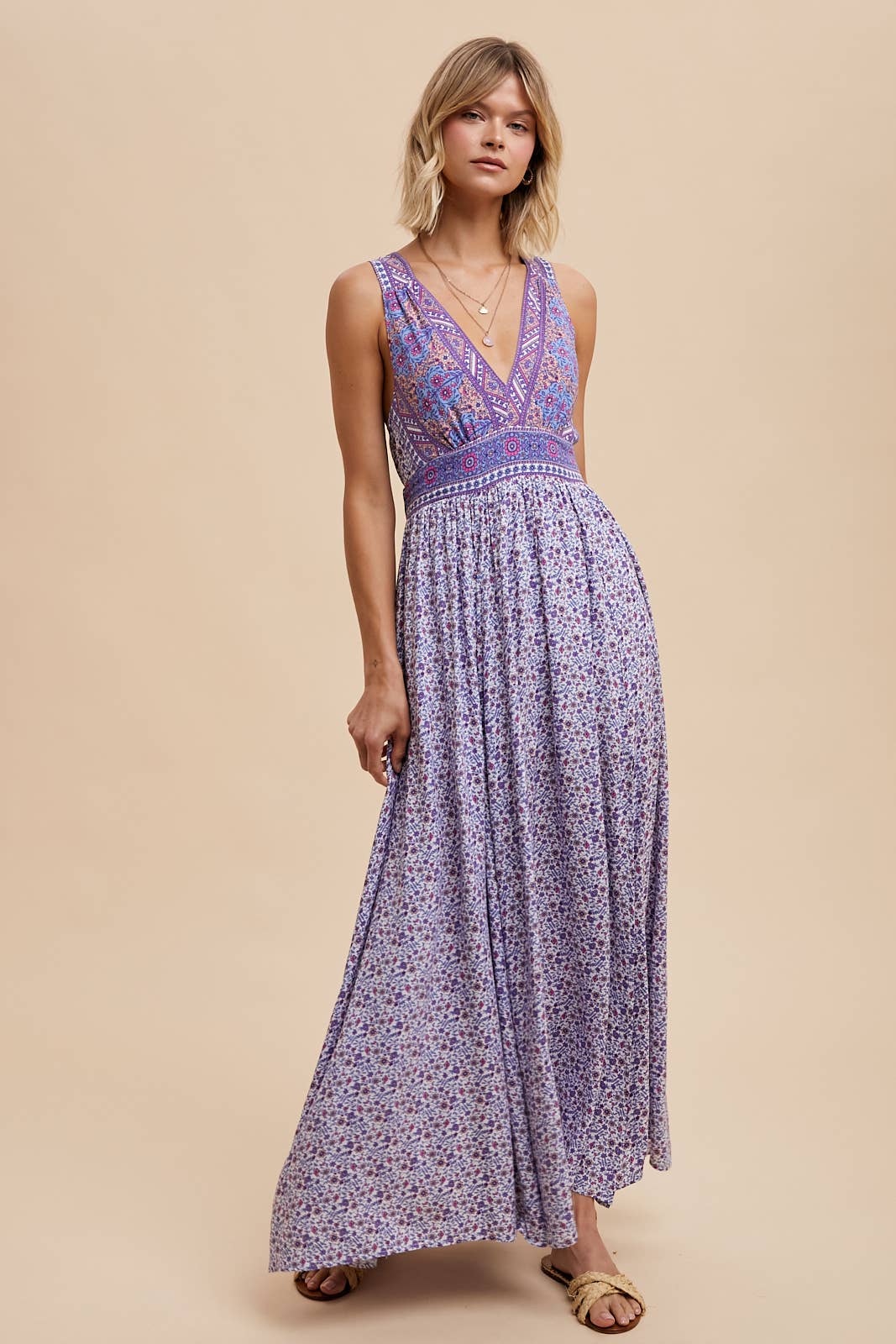 BORDER PRINT SLEEVELESS MAXI DRESS: DUSTY INDIGO / ILD5702