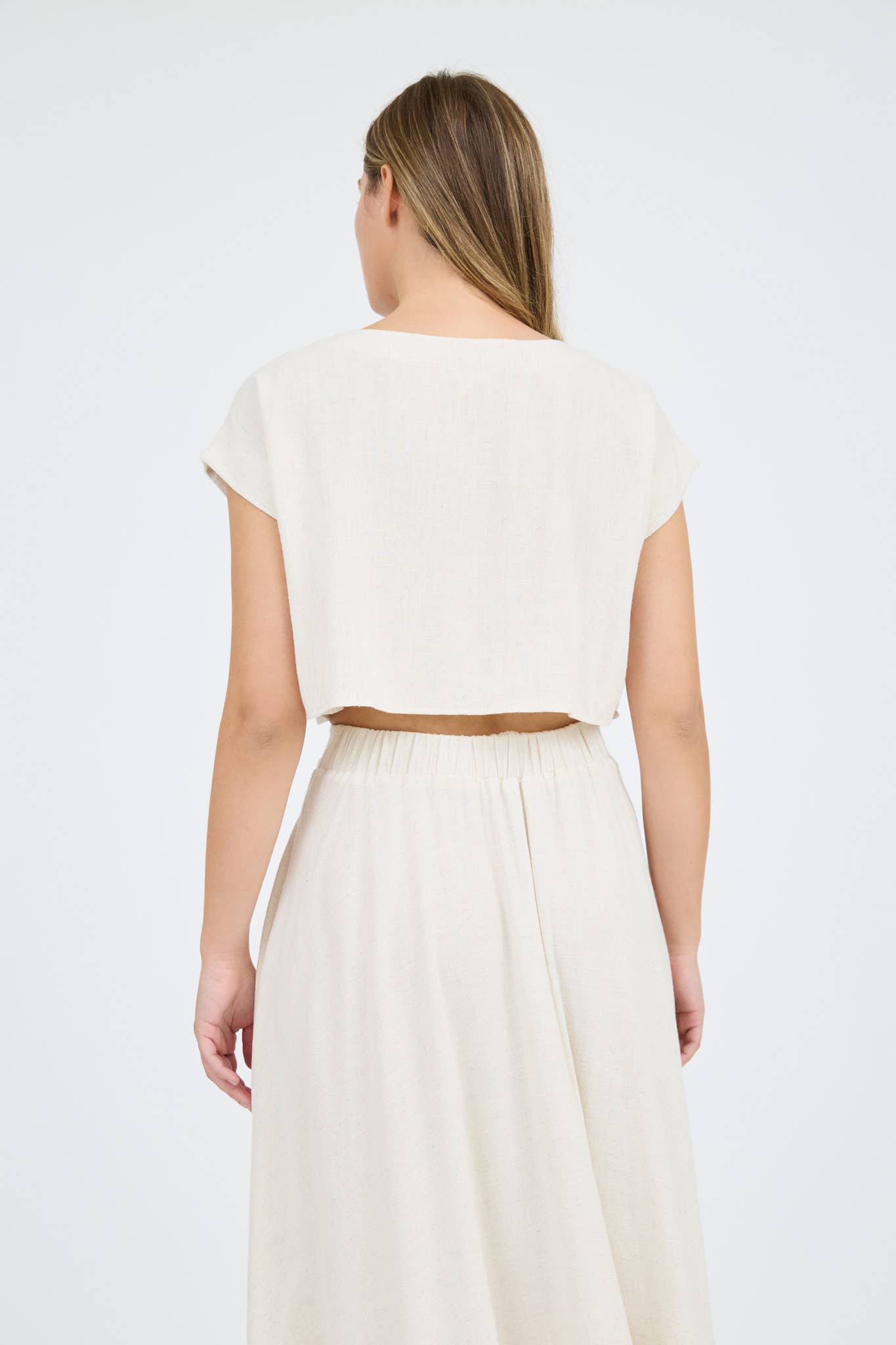 B5SX1033-T BOXY LINEN BLOUSE: LIGHT TAN