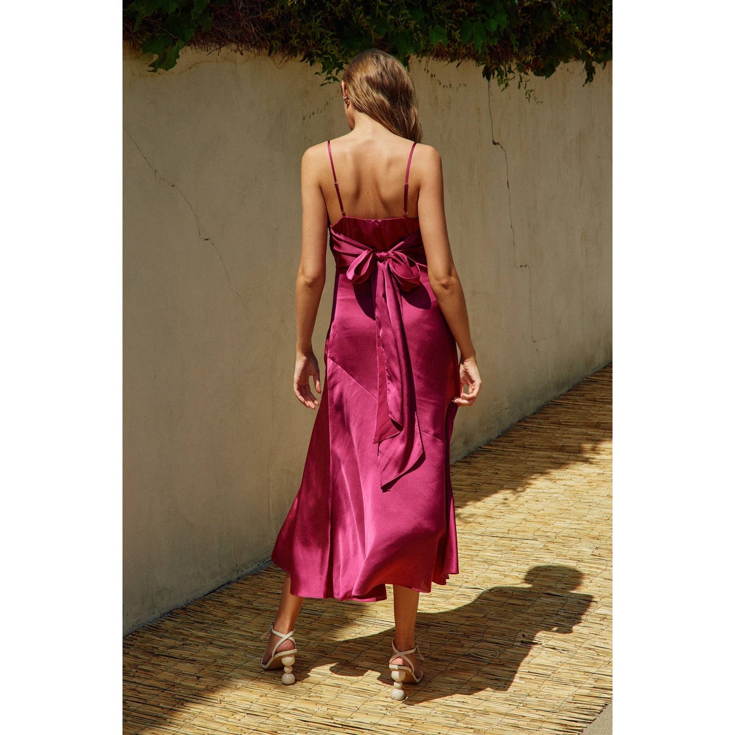 Satin Tie-Back Slit Midi Dress: SANGRIA / FD4571_1