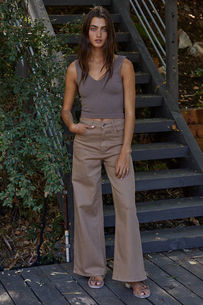 S1050N | Seamless Sleeveless UV Neck Reversible Tank Top : Walnut