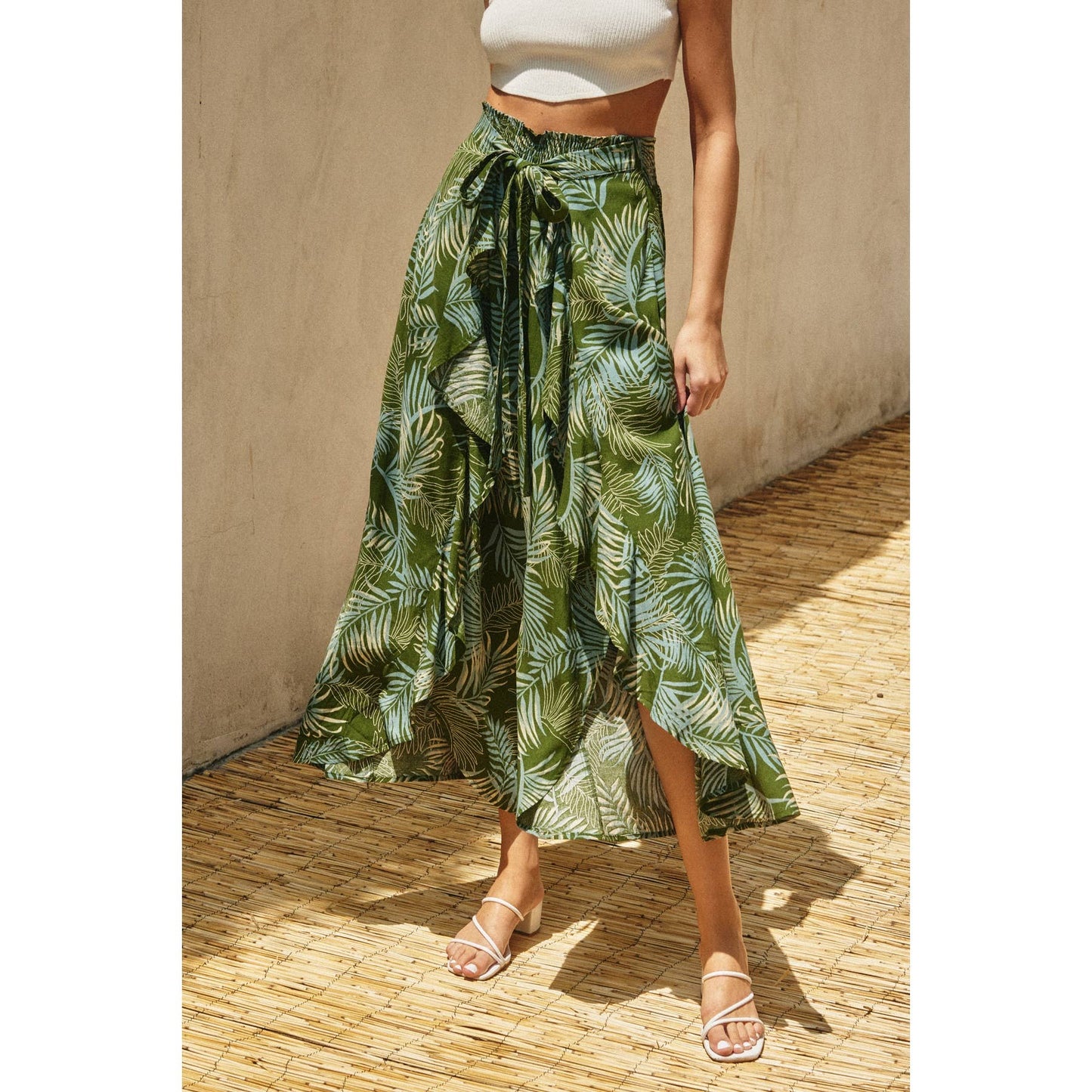 FP12092-P1710 Wishful Thinking Surplice Ruffled Pants: CALLISTE GREEN