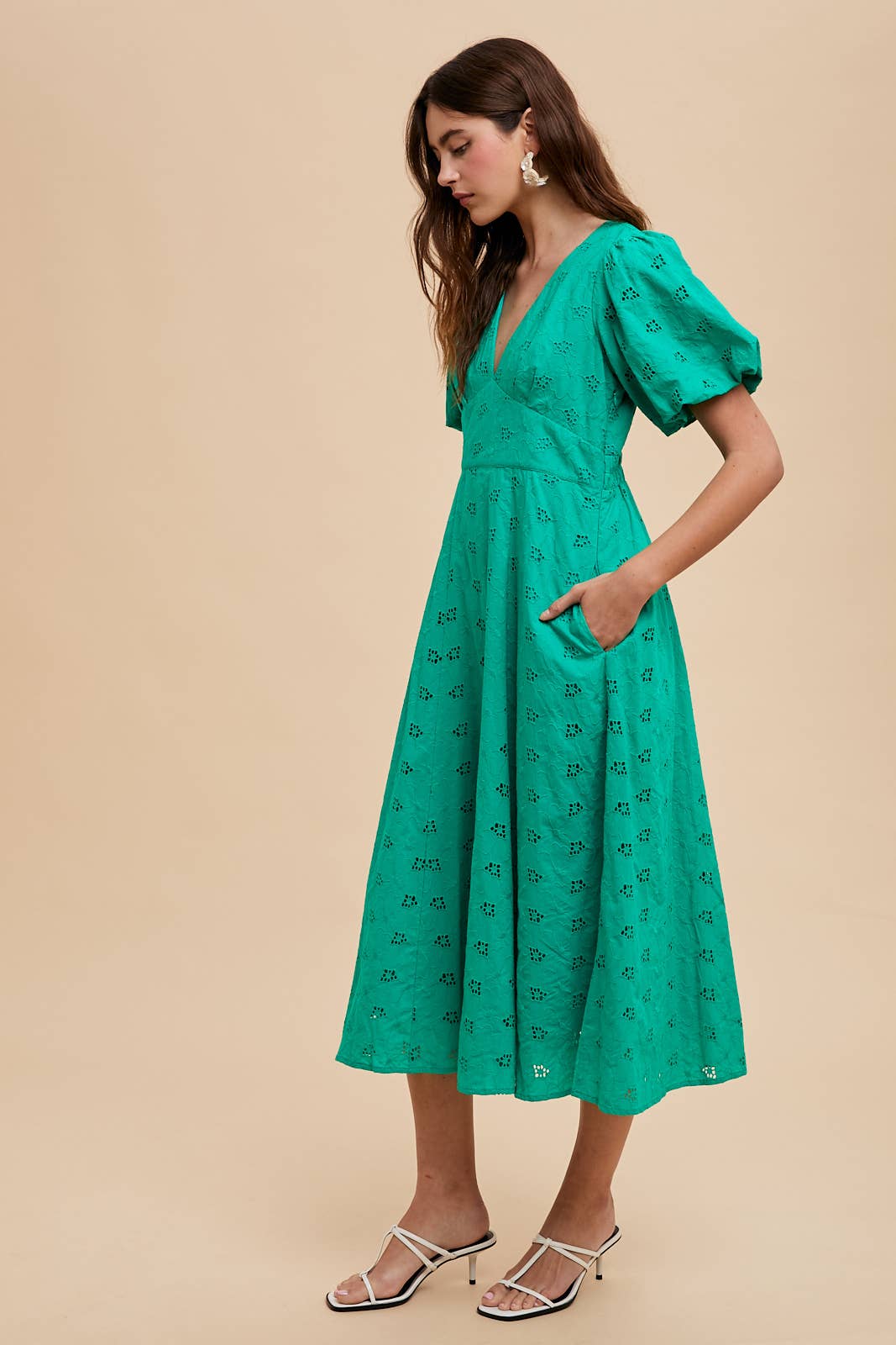 COTTON EYELET DRESS: JADE GREEN / ILD6297-1