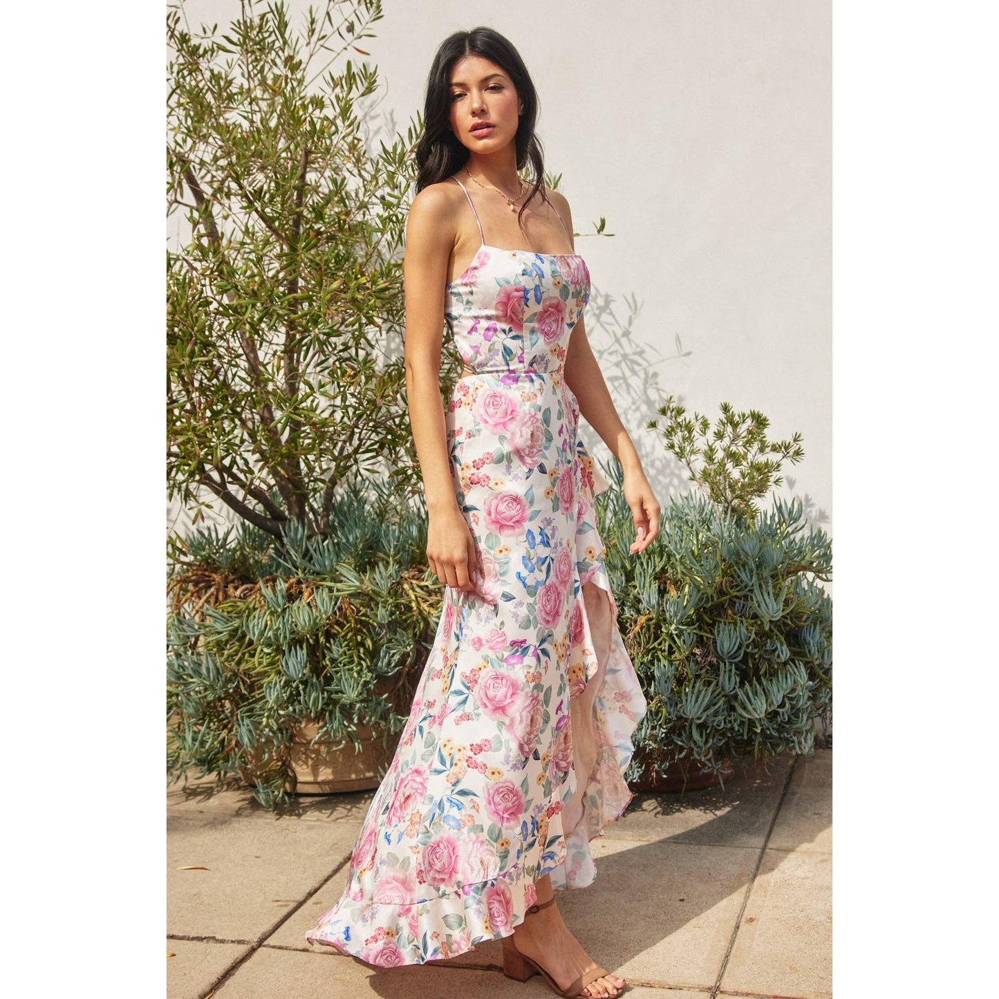 About A Girl Open Back Ruffled Maxi Dress: DREAMY BLOOM / FD9733-P1737