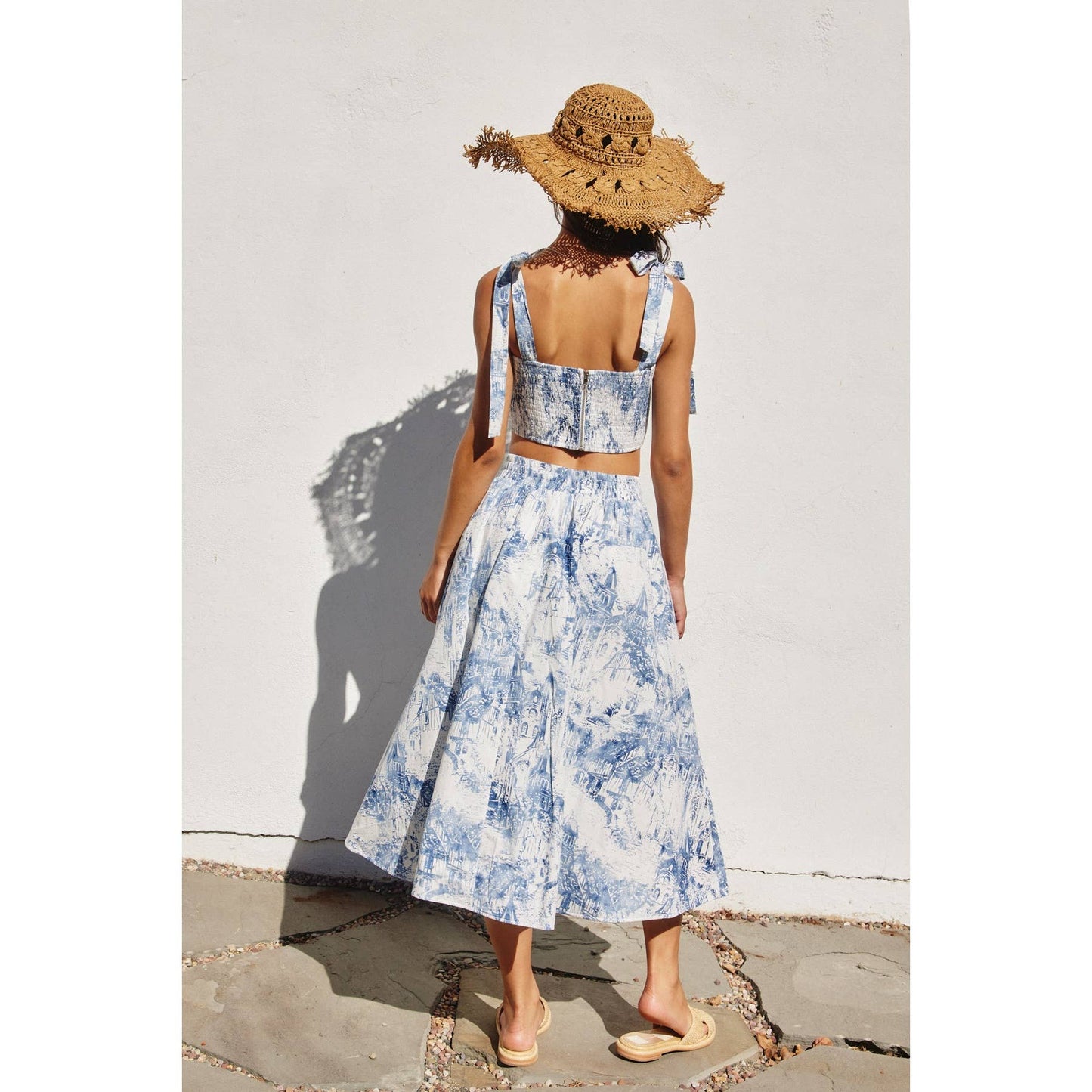 Coastline Tie shoulder Crop Top: PORCELAIN / FT12652-P1897