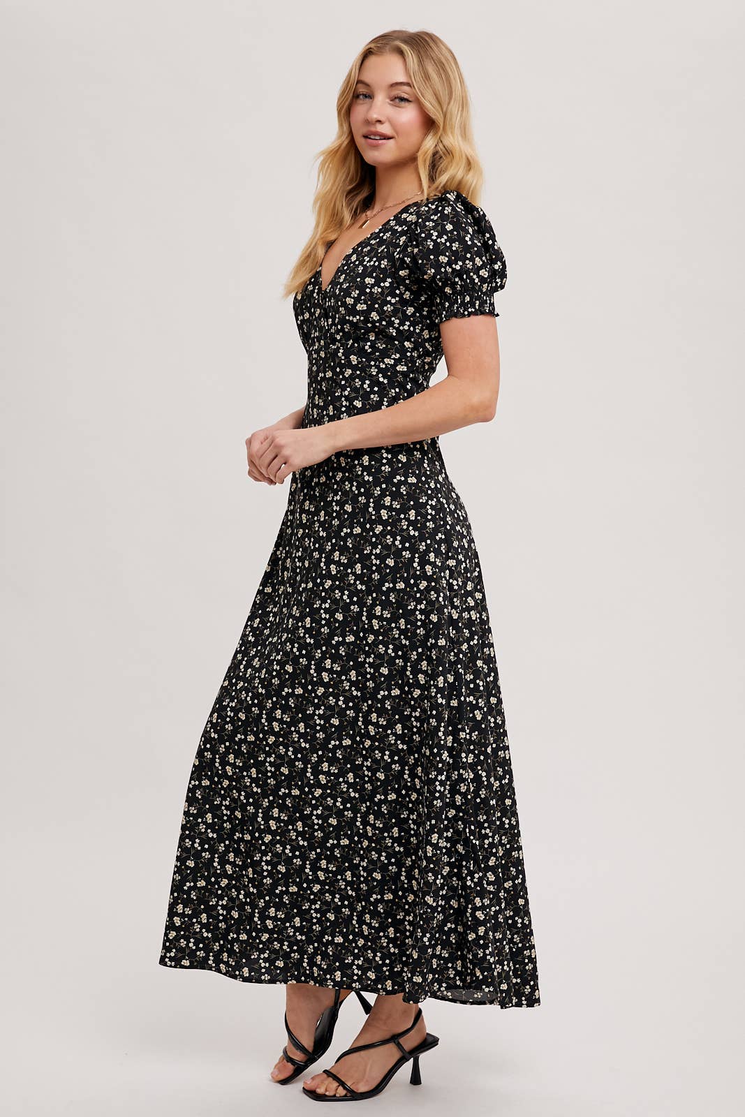 BOHO FLORAL PRINT V-NECK MAXI DRESS: Black / D02087