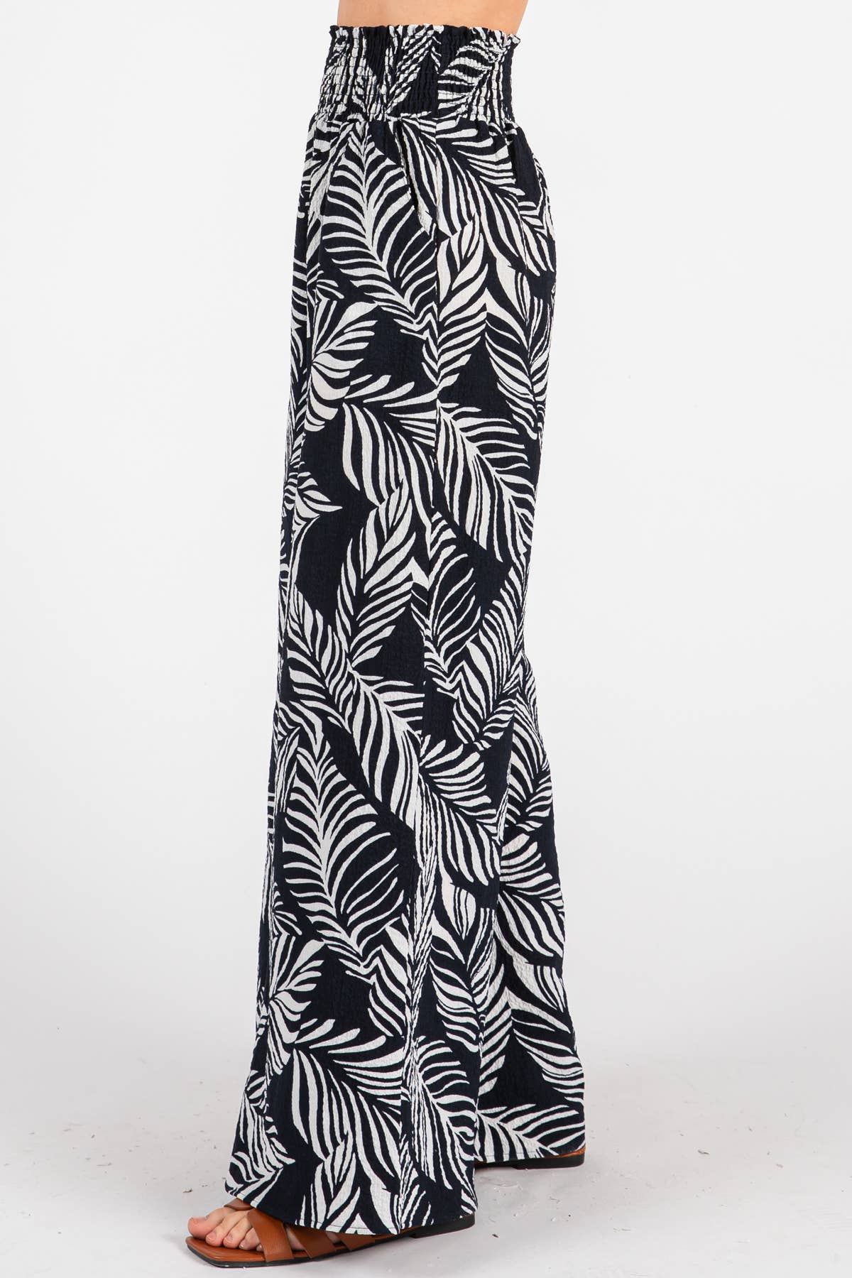 Print Wide Leg Pants - VNP70263B6: Navy/ White