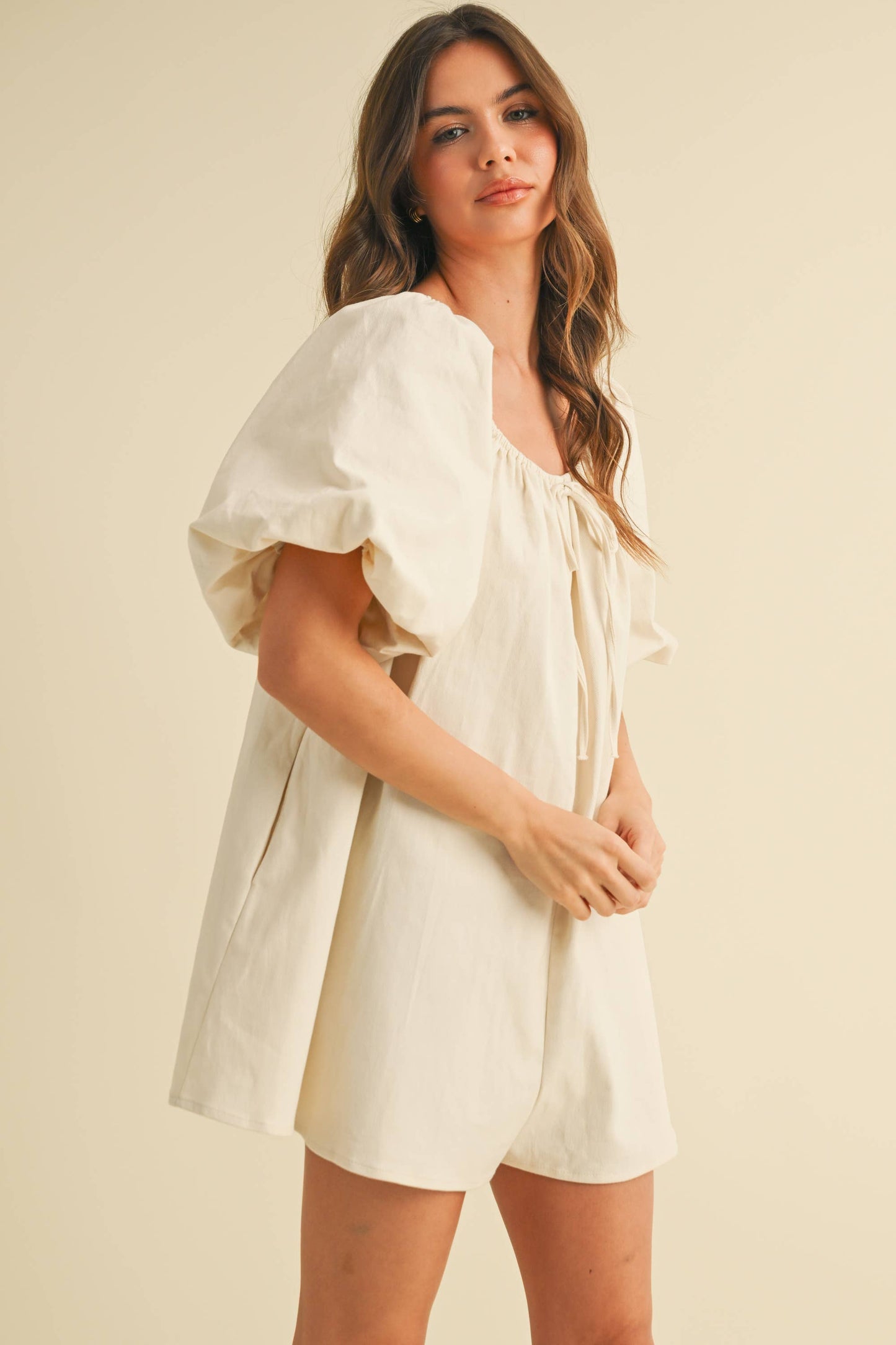 IR2196-A PUFF SLEEVE RELAXED FIT BOXY DENIM ROMPER: CREAM