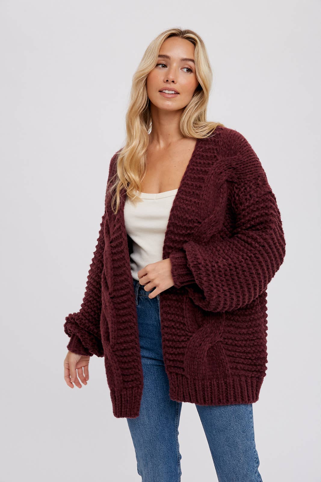 CHUNKY CABLE CARDIGAN: OLIVE / C01713