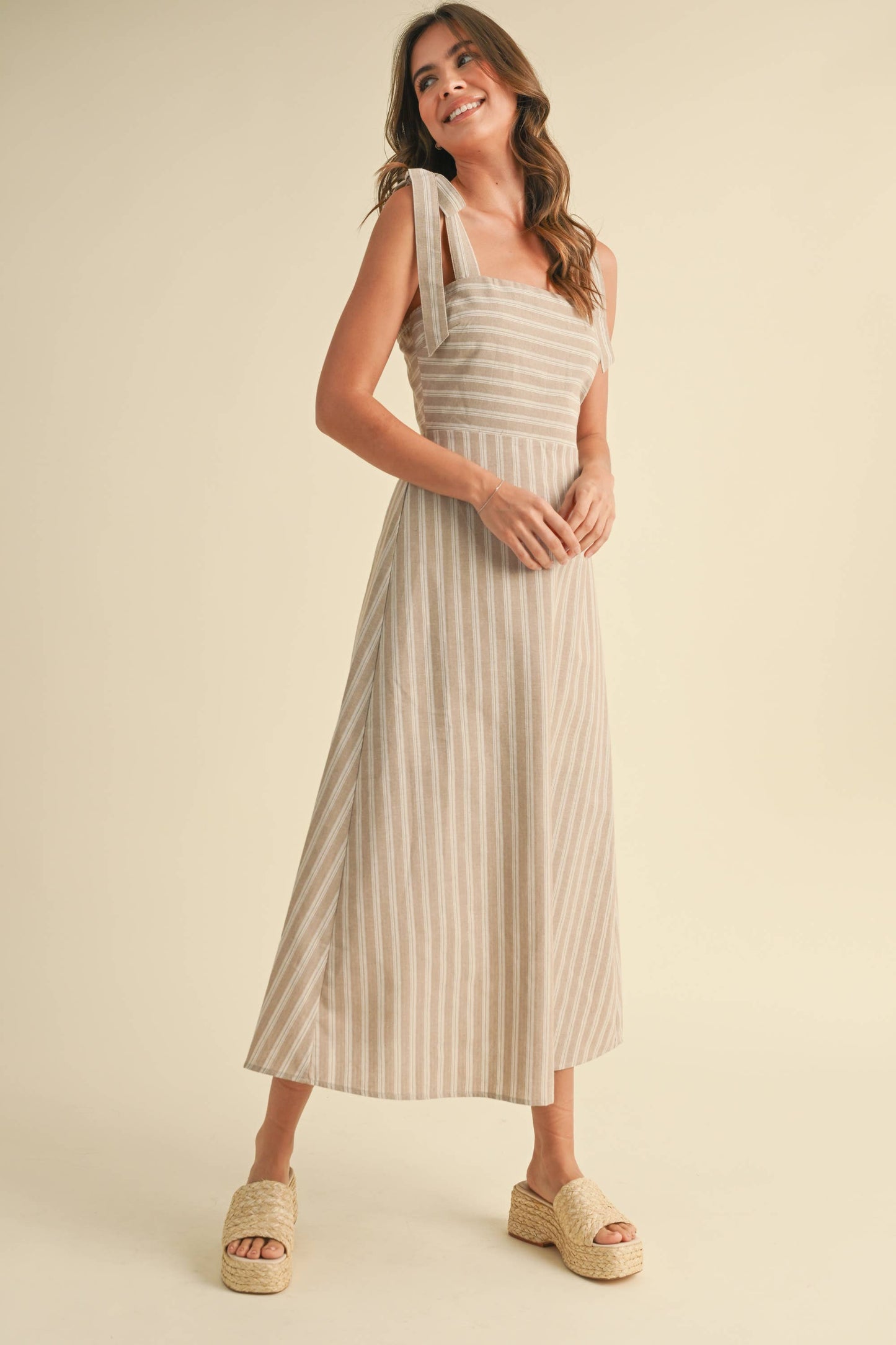 ID8900 : Beige / klesis