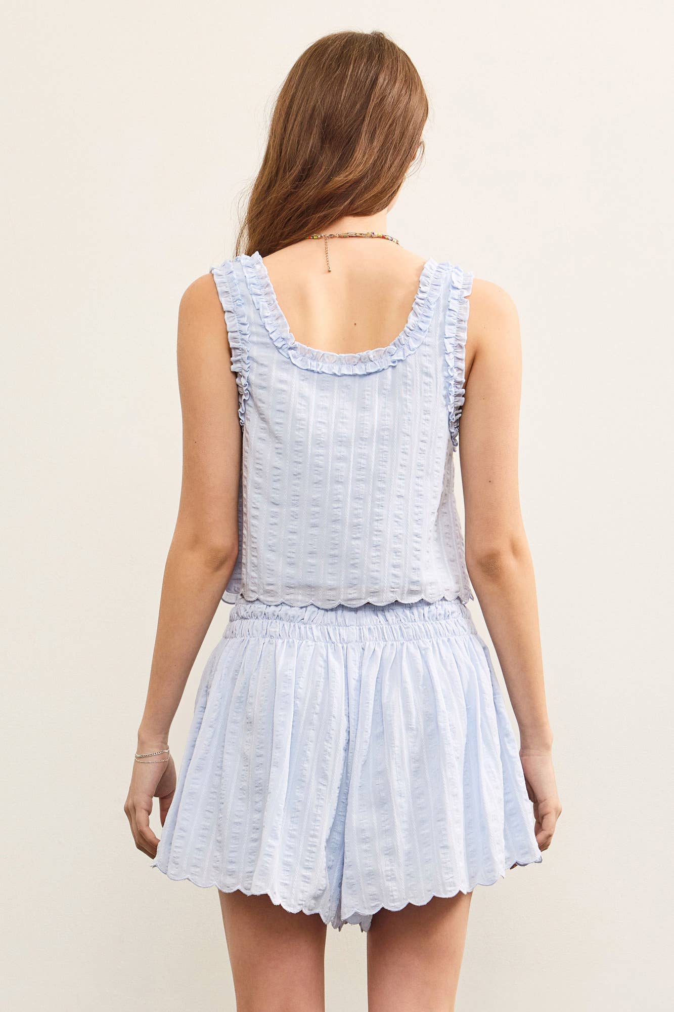 TIED FRONT RUFFLED V NECK SLEEVELESS TOP: SNOW WHITE S24790