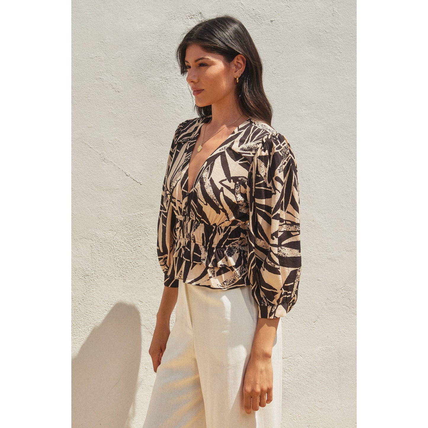 Hi Hello Cinched Waist Flared Hem Top: SHIFTING SAND / FT12174-P1858