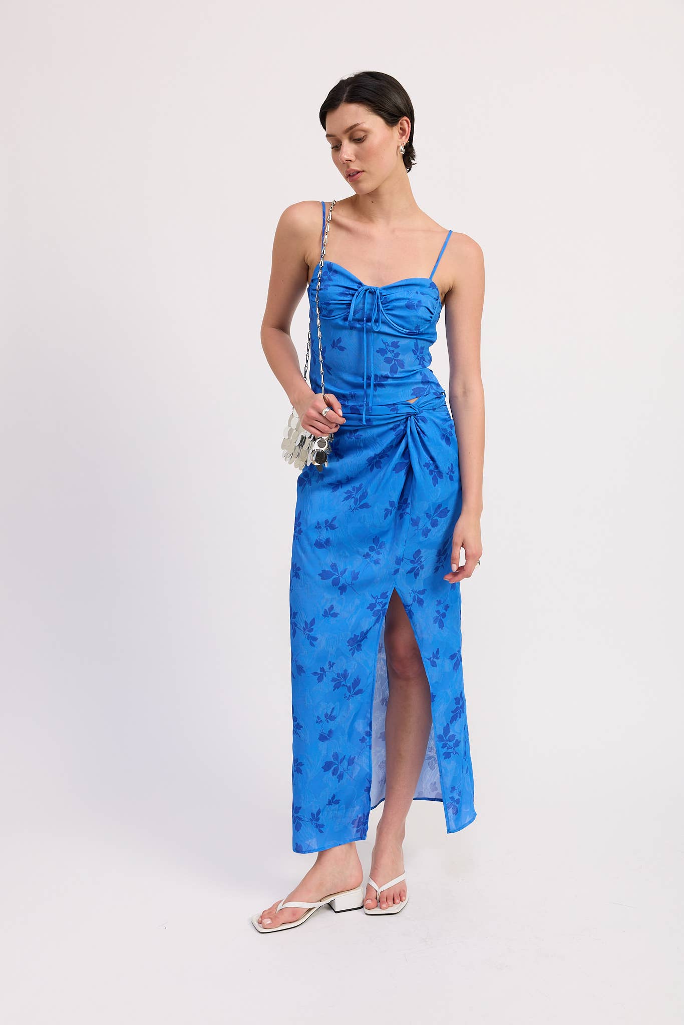 FLORAL CORSET STYLE TOP WITH SPAGHETTI STRAPS: BLUE FLORAL / IPG2814T