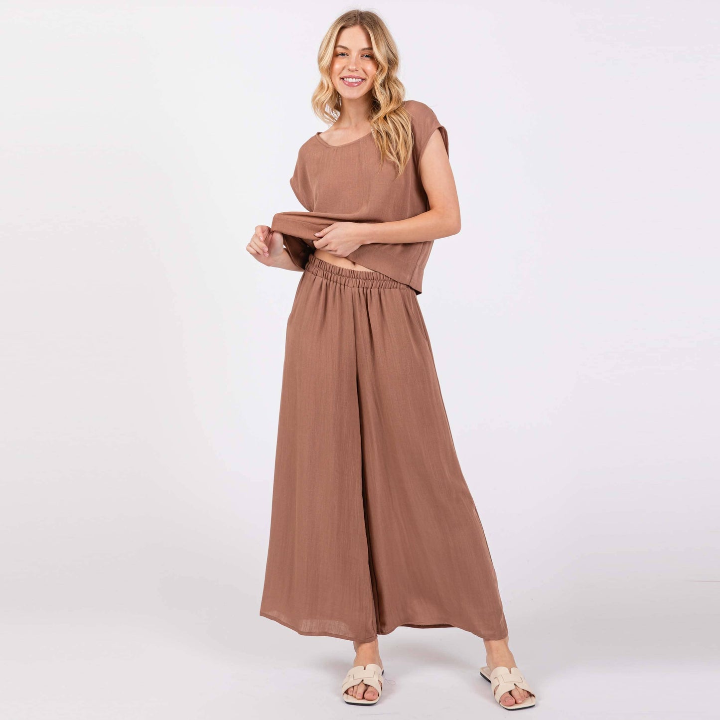 Woven Wide Leg Pull on Pants - NP16207E10: Sage Green