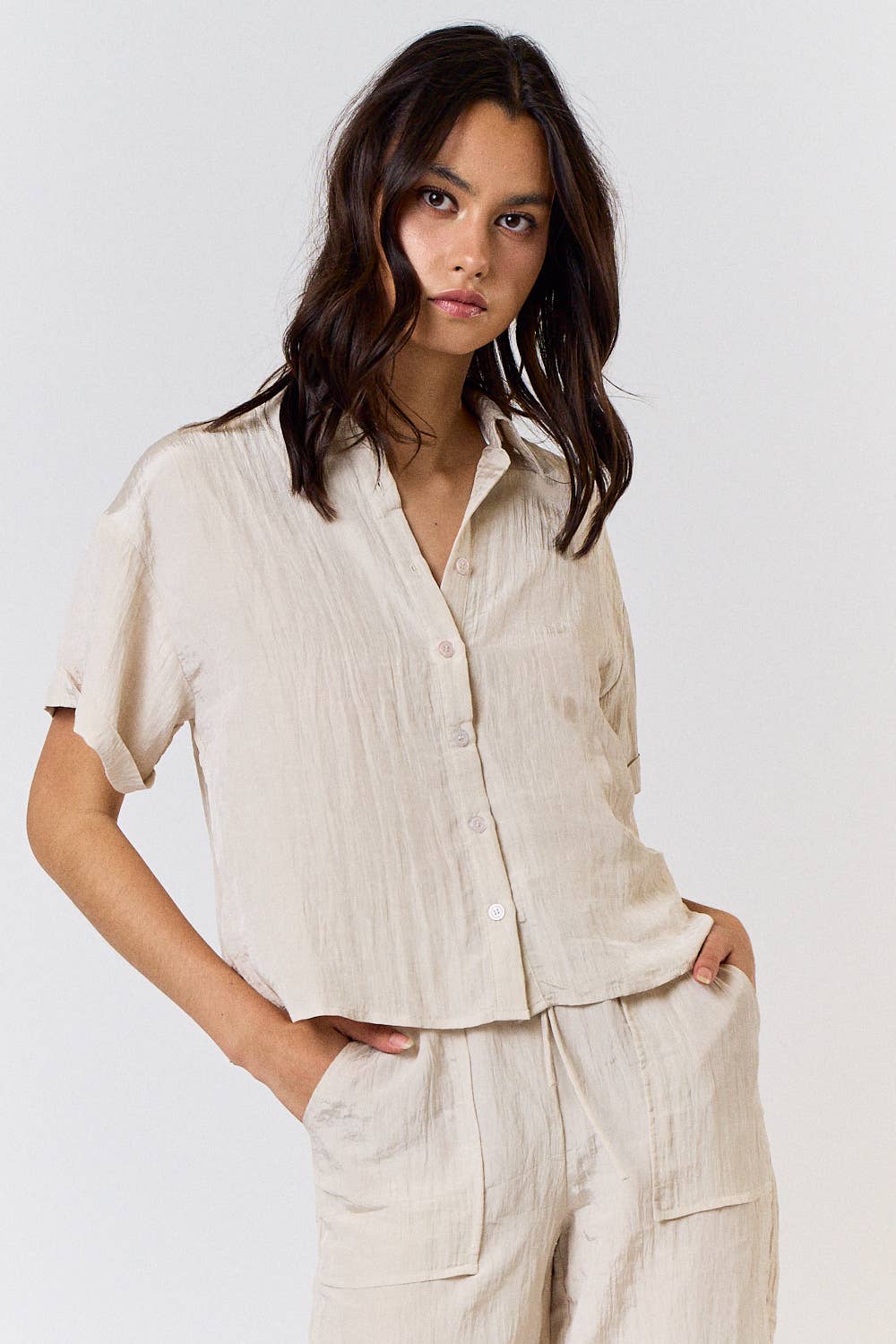 ILT3645 ROLL UP SLEEVE BUTTON UP SHIRTS: CREAM