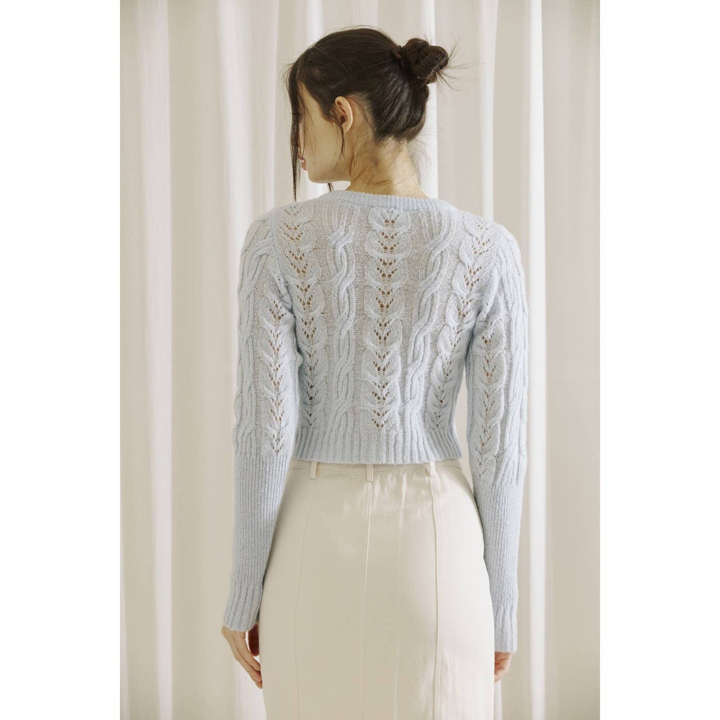JT5530- MONOCHROMATIC LIGHT CABLE KNIT CARDIGAN: BABY BLUE