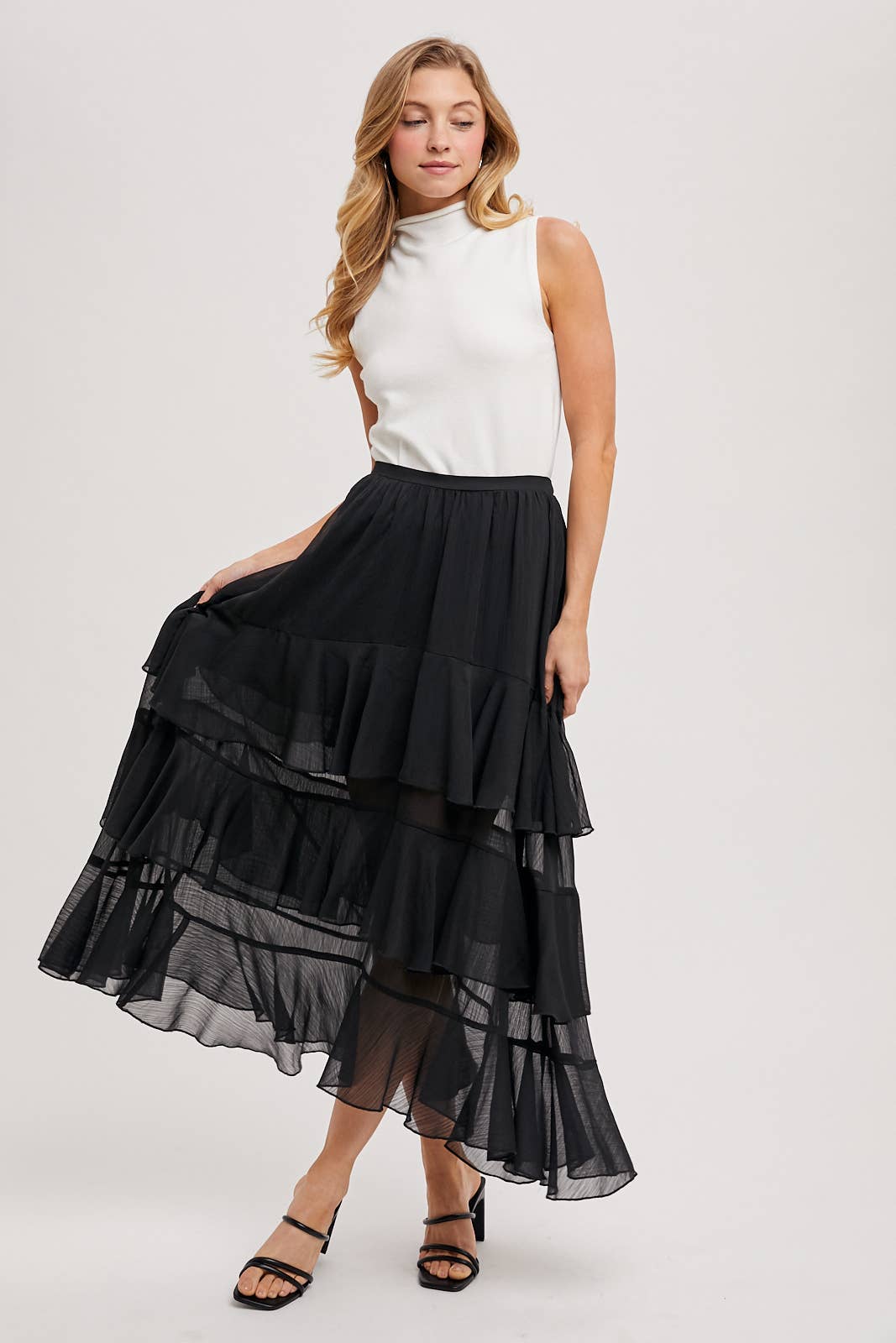 TIERED RUFFLE MAXI SKIRT WITH LINING: Black B02722